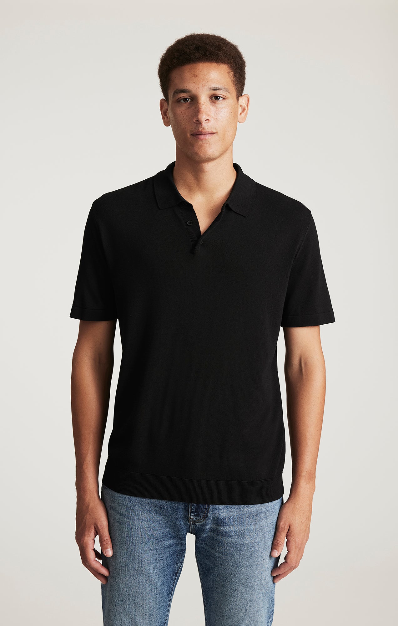 EDITION SHORT SLEEVE POLO SWEATER IN BLACK - Mavi Jeans