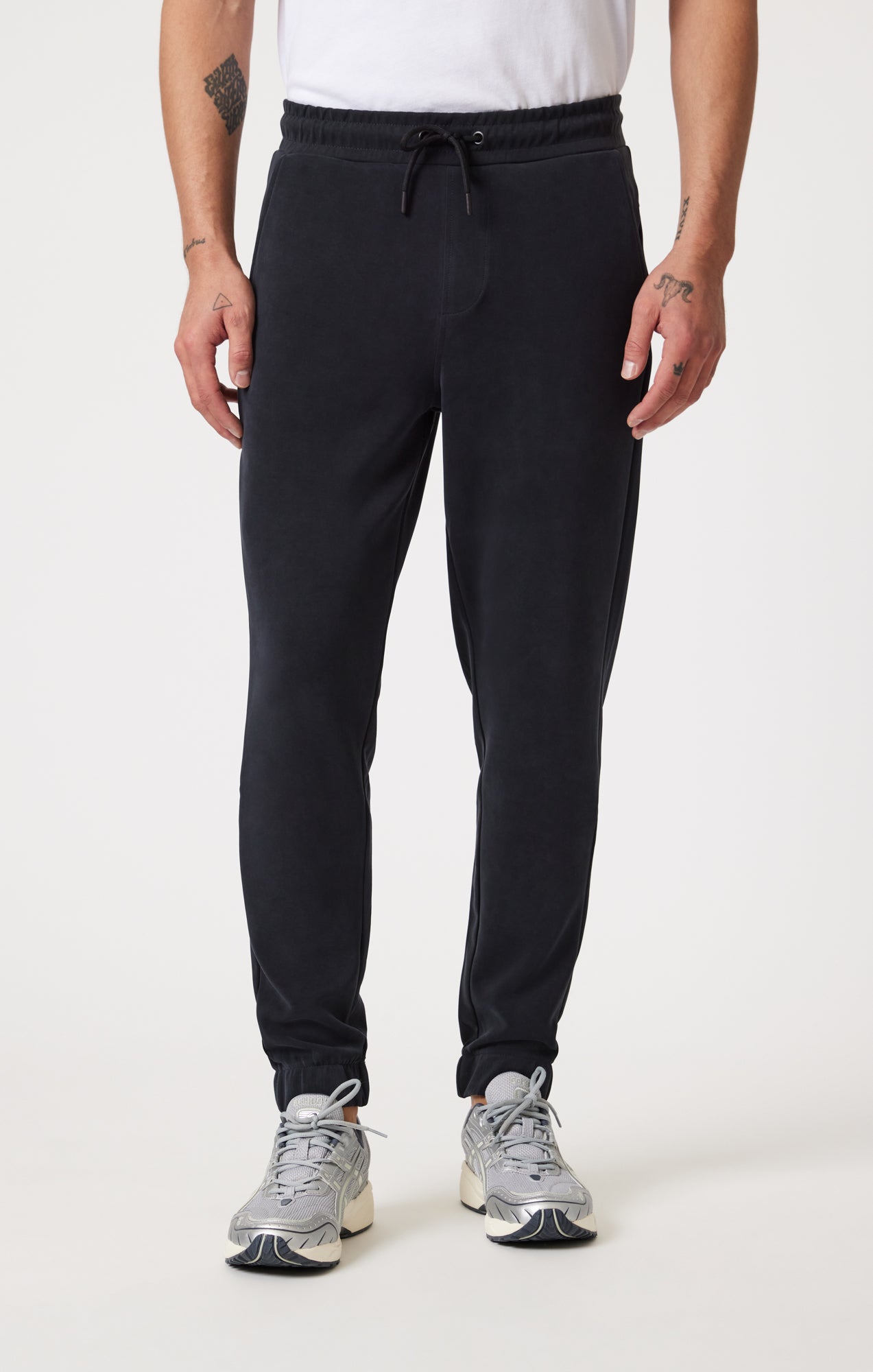SWEATPANTS IN JET BLACK - Mavi Jeans