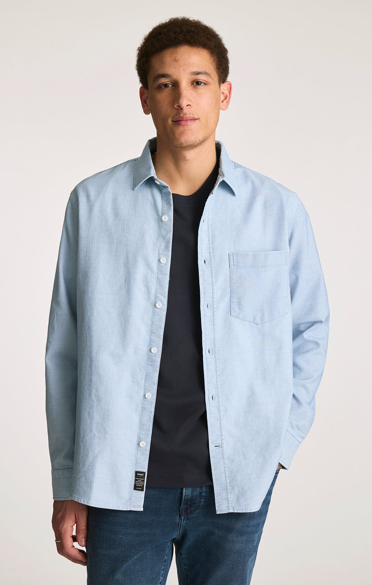 ONE POCKET BUTTON-UP SHIRT IN WHITE STRIPE INDIGO ZEMIN