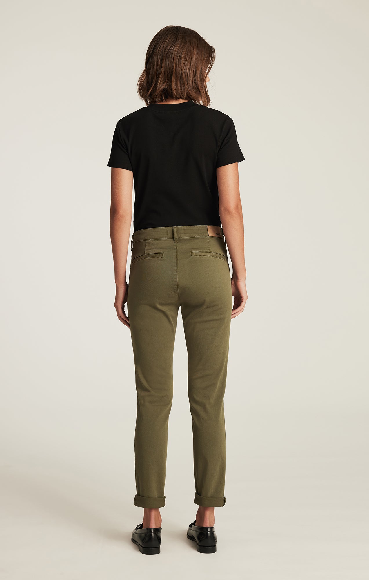 KATHLEEN SLIM BOYFRIEND IN DARK OLIVE CASUAL TWILL - Mavi Jeans