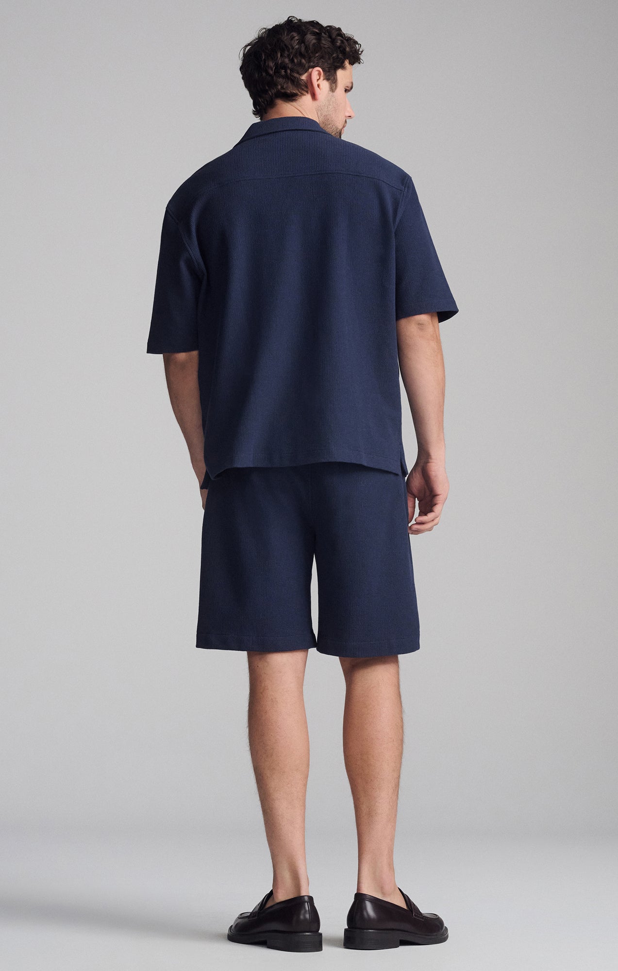 DOUBLE POCKET SHORT SLEEVE SHIRT IN PEACOAT - Mavi Jeans