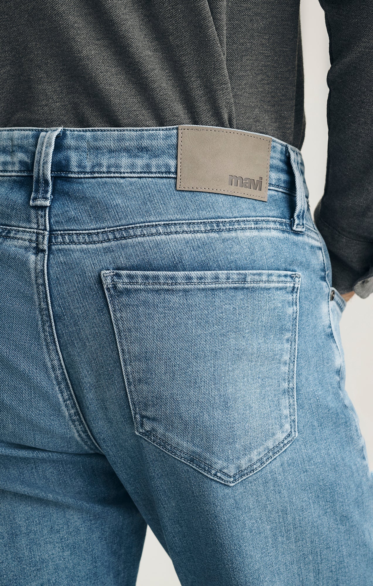 ZACH STRAIGHT LEG IN CLOUD AIR-LITE - Mavi Jeans