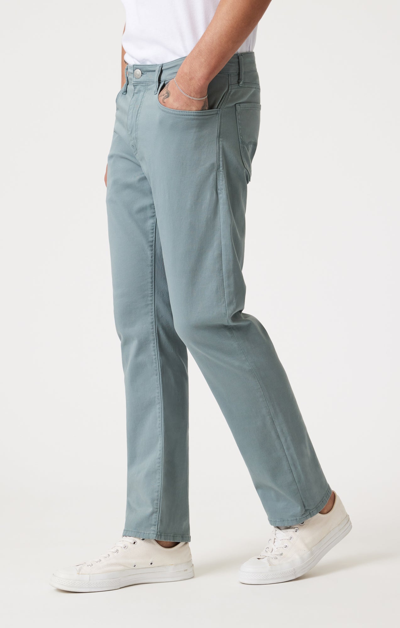 ZACH STRAIGHT LEG IN BLUE CASUAL TWILL - Mavi Jeans