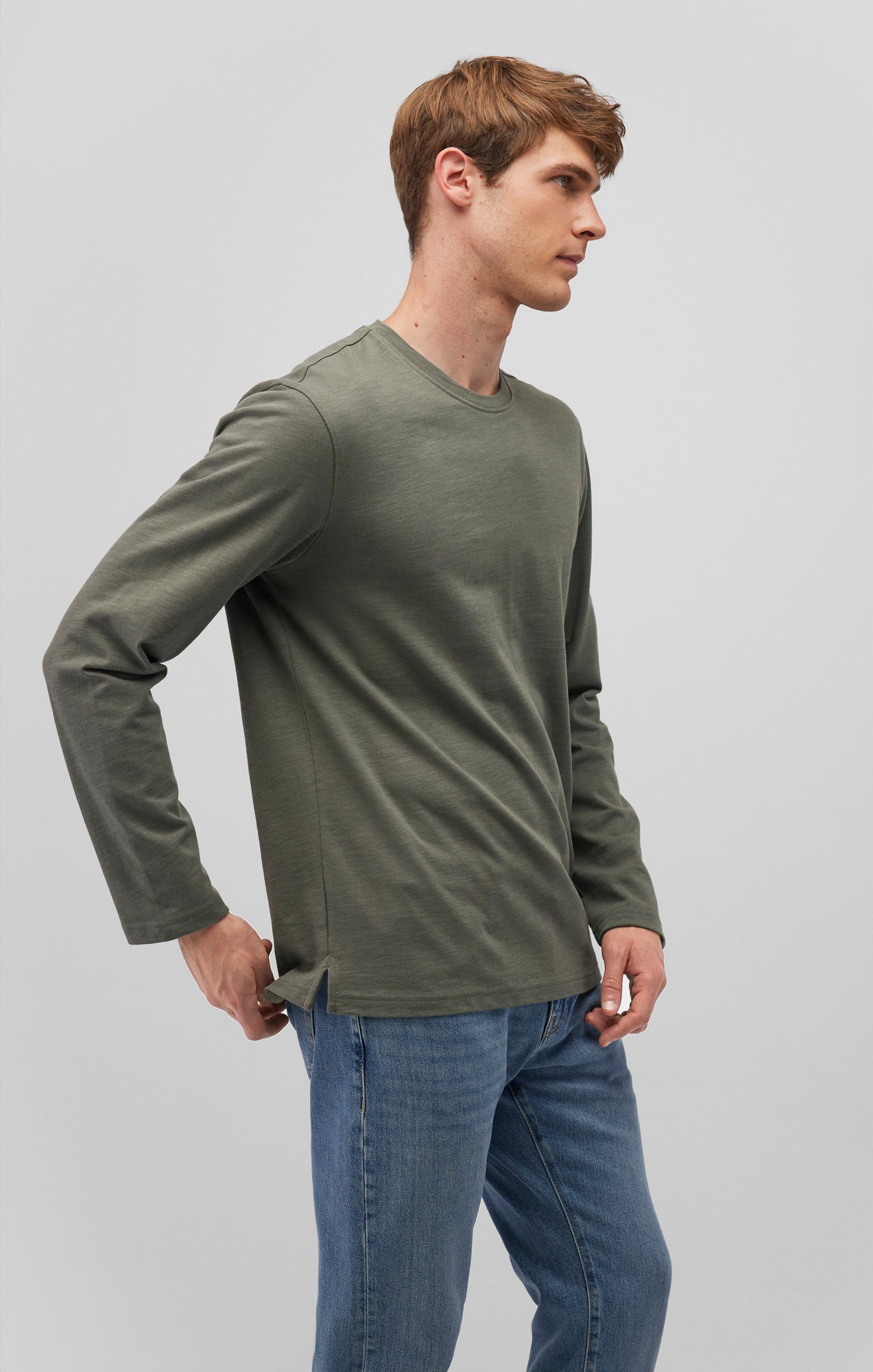 LONG SLEEVE CREW NECK T-SHIRT IN MULLED BASIL - Mavi Jeans