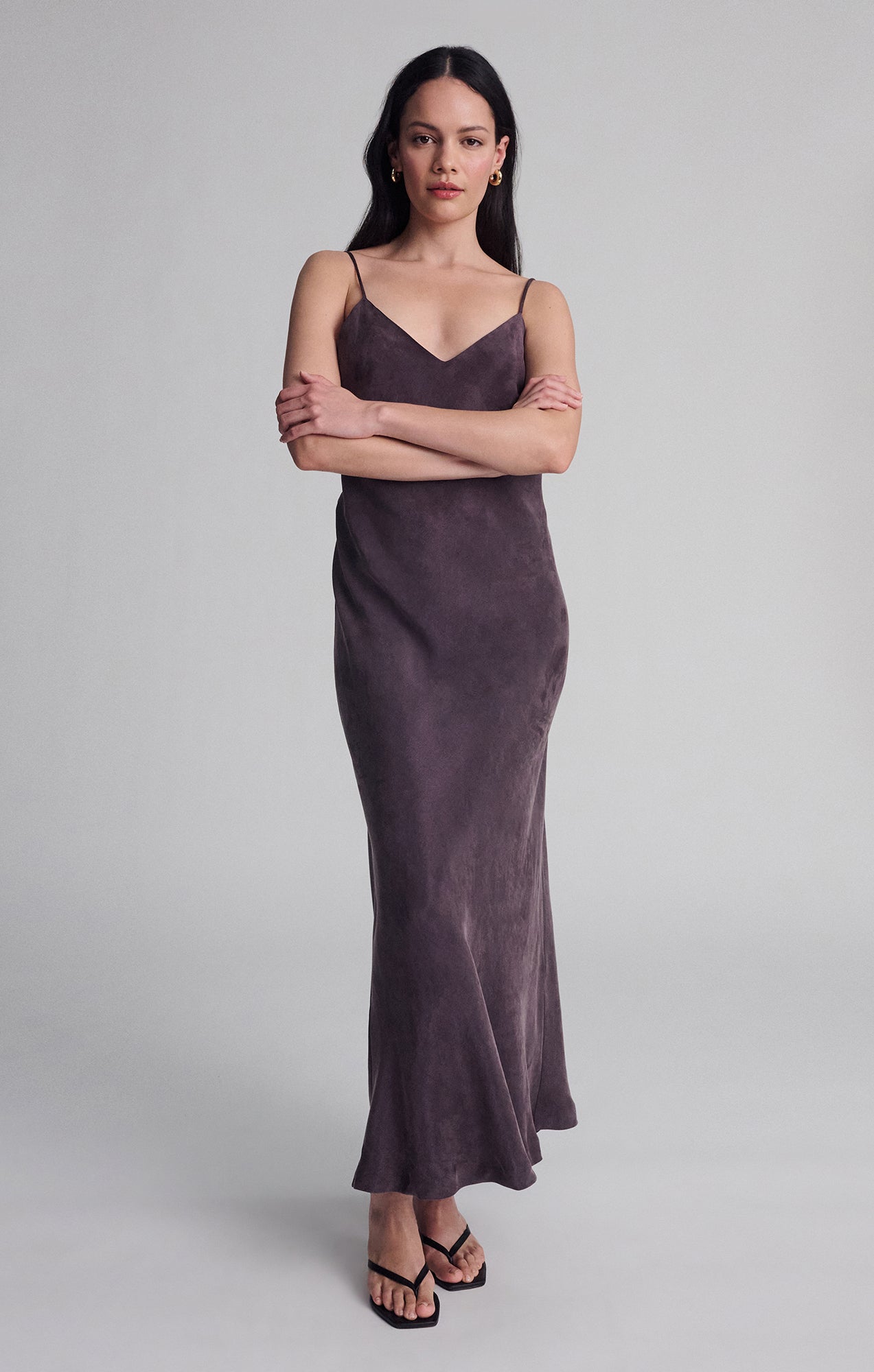 V-NECK TENCEL™ MAXI DRESS IN PLUM PERFECT - Mavi Jeans
