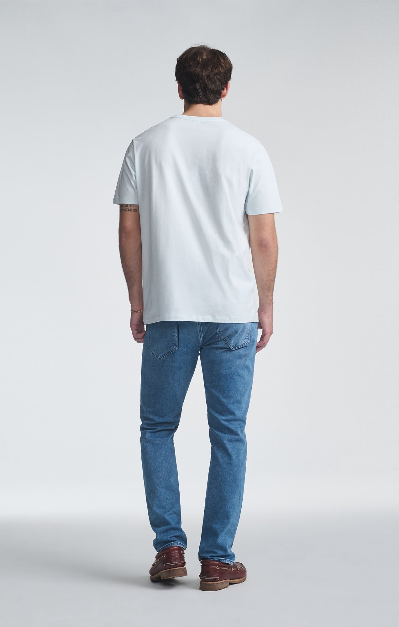 BASIC CREW NECK T-SHIRT IN ILLUSION BLUE - Mavi Jeans