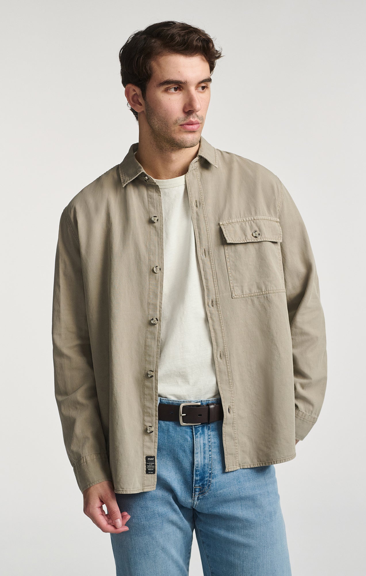 ONE POCKET BUTTON-UP SHIRT IN ROASTED CASHEW - Mavi Jeans