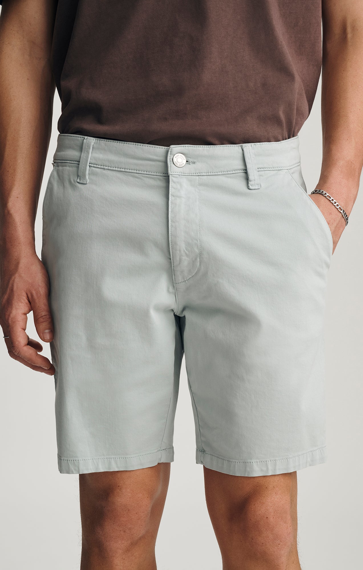 NOAH SHORTS IN SKY BLUE TWILL - Mavi Jeans