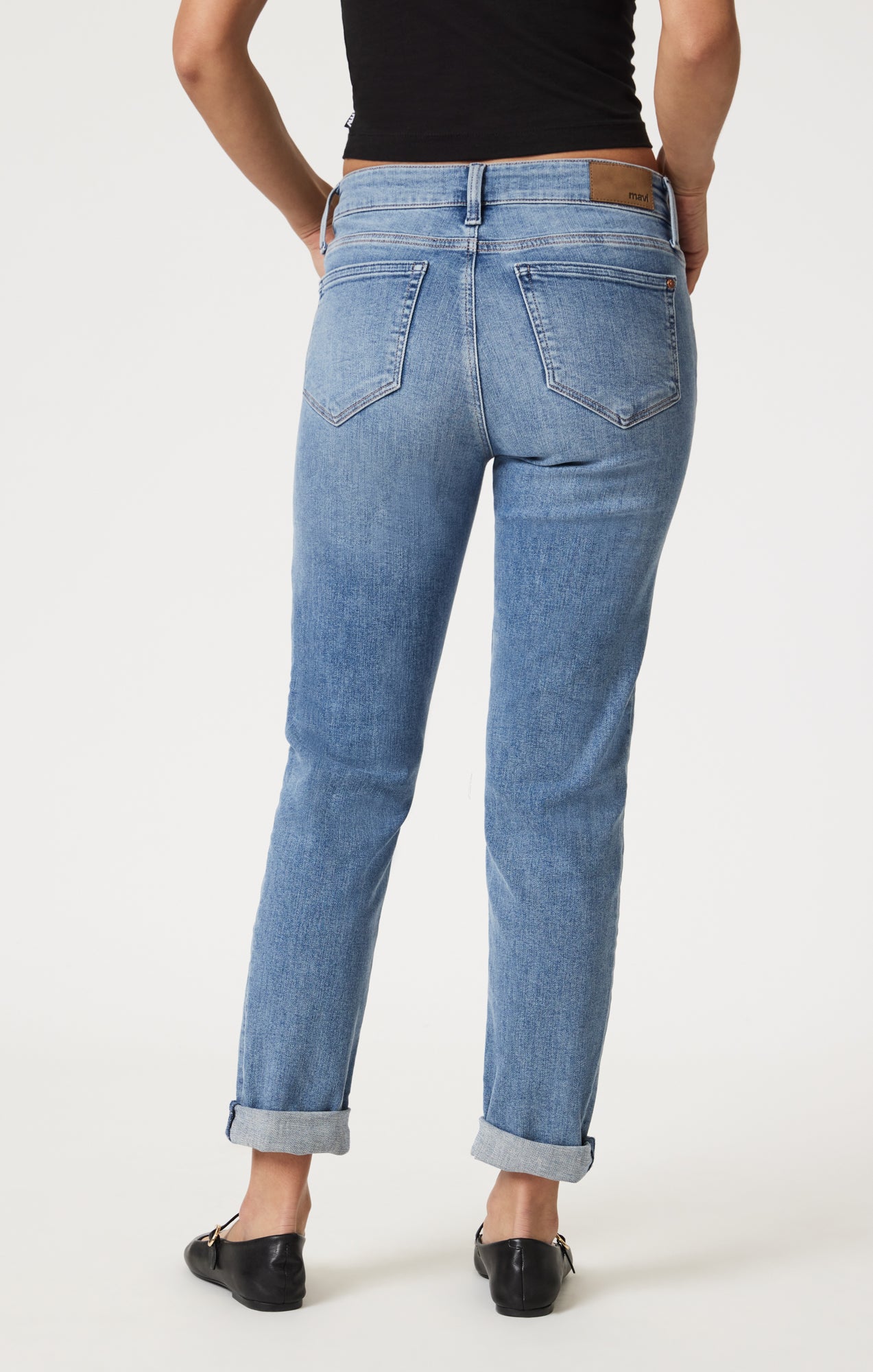 EMMA SLIM BOYFRIEND IN LIGHT BRUSHED FLEX BLUE - Mavi Jeans