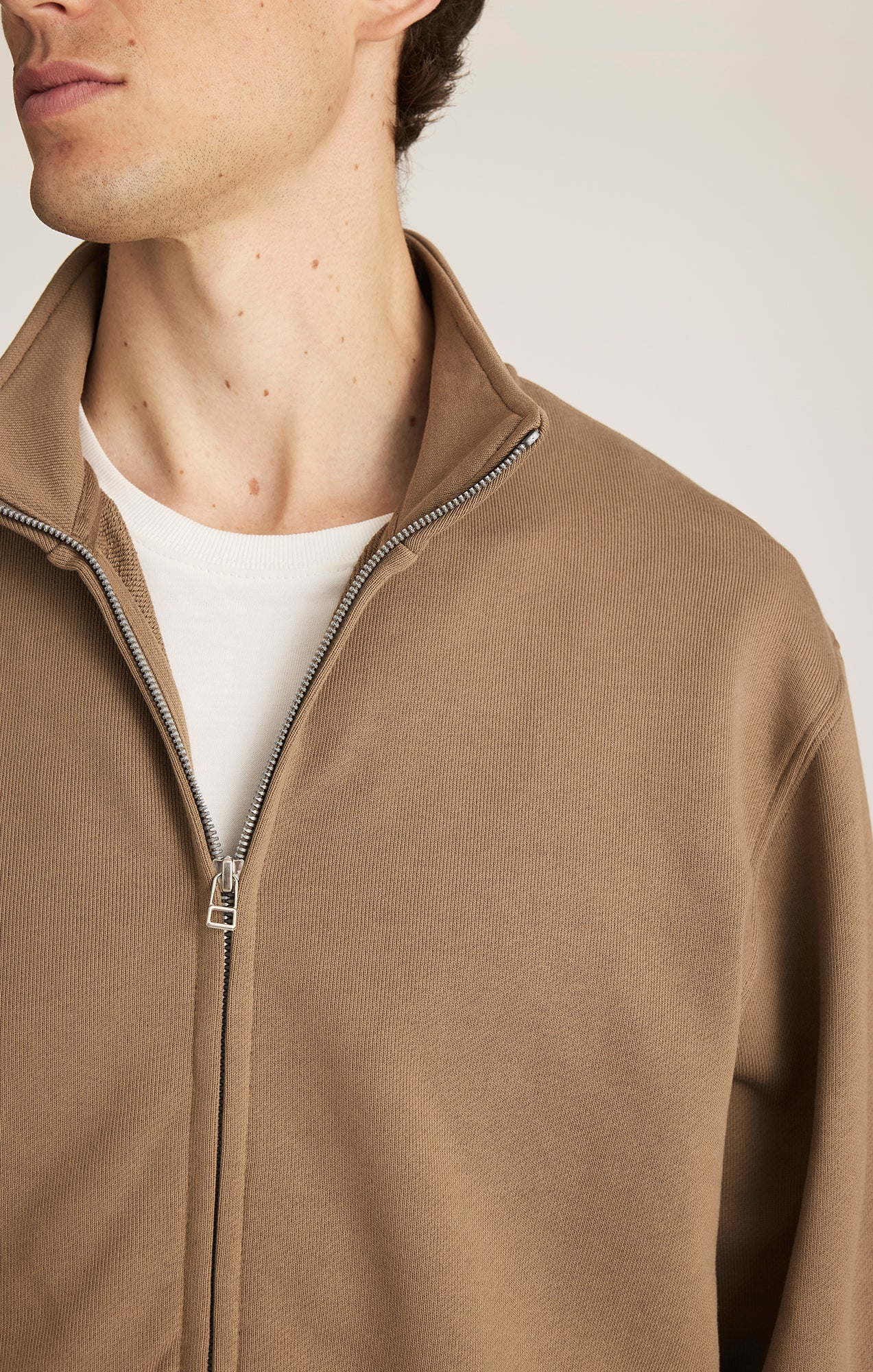 EDITION FULL ZIP SWEATSHIRT IN SHITAKE - Mavi Jeans