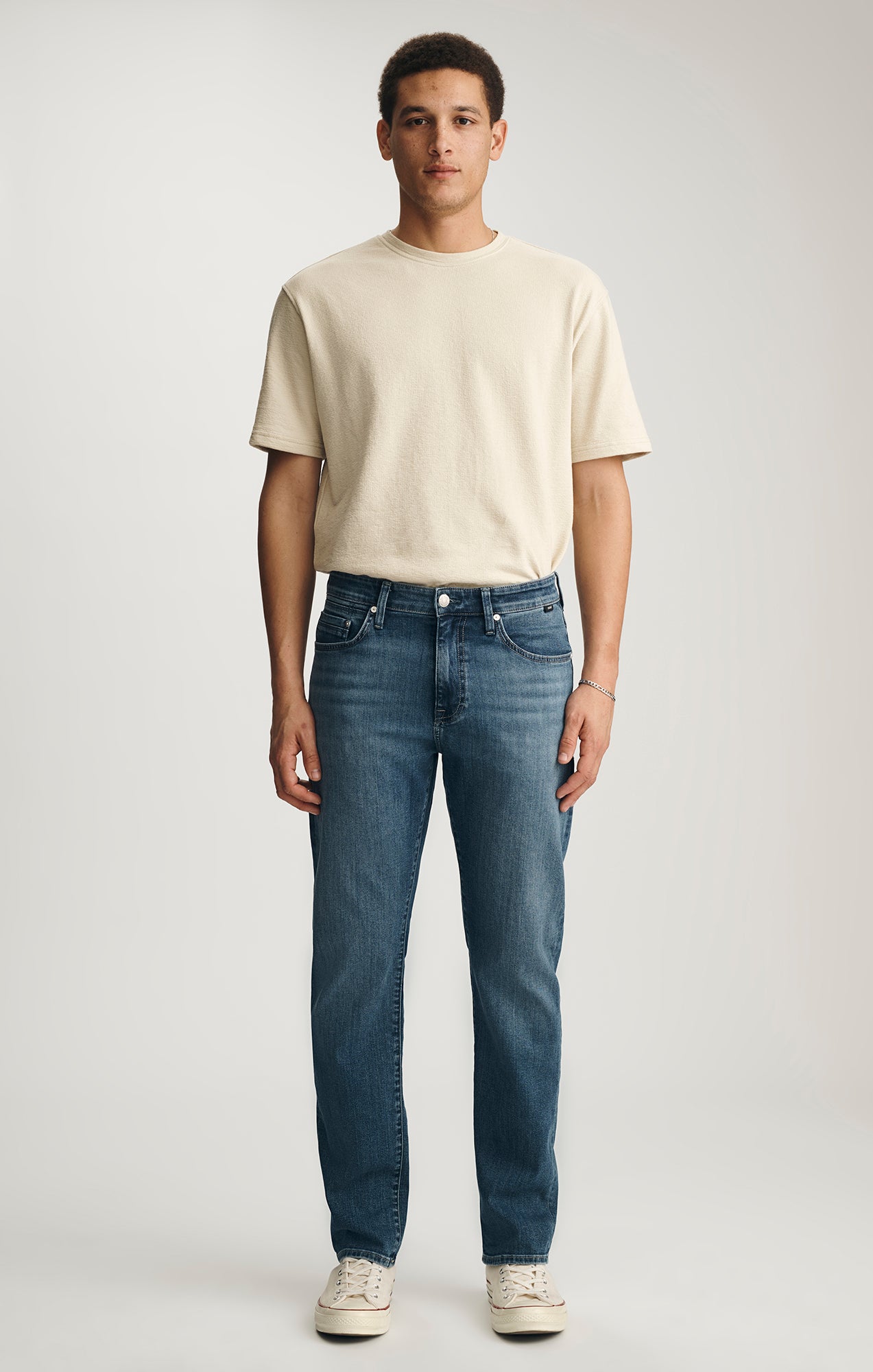 ZACH STRAIGHT LEG IN MID WILLIAMSBURG - Mavi Jeans