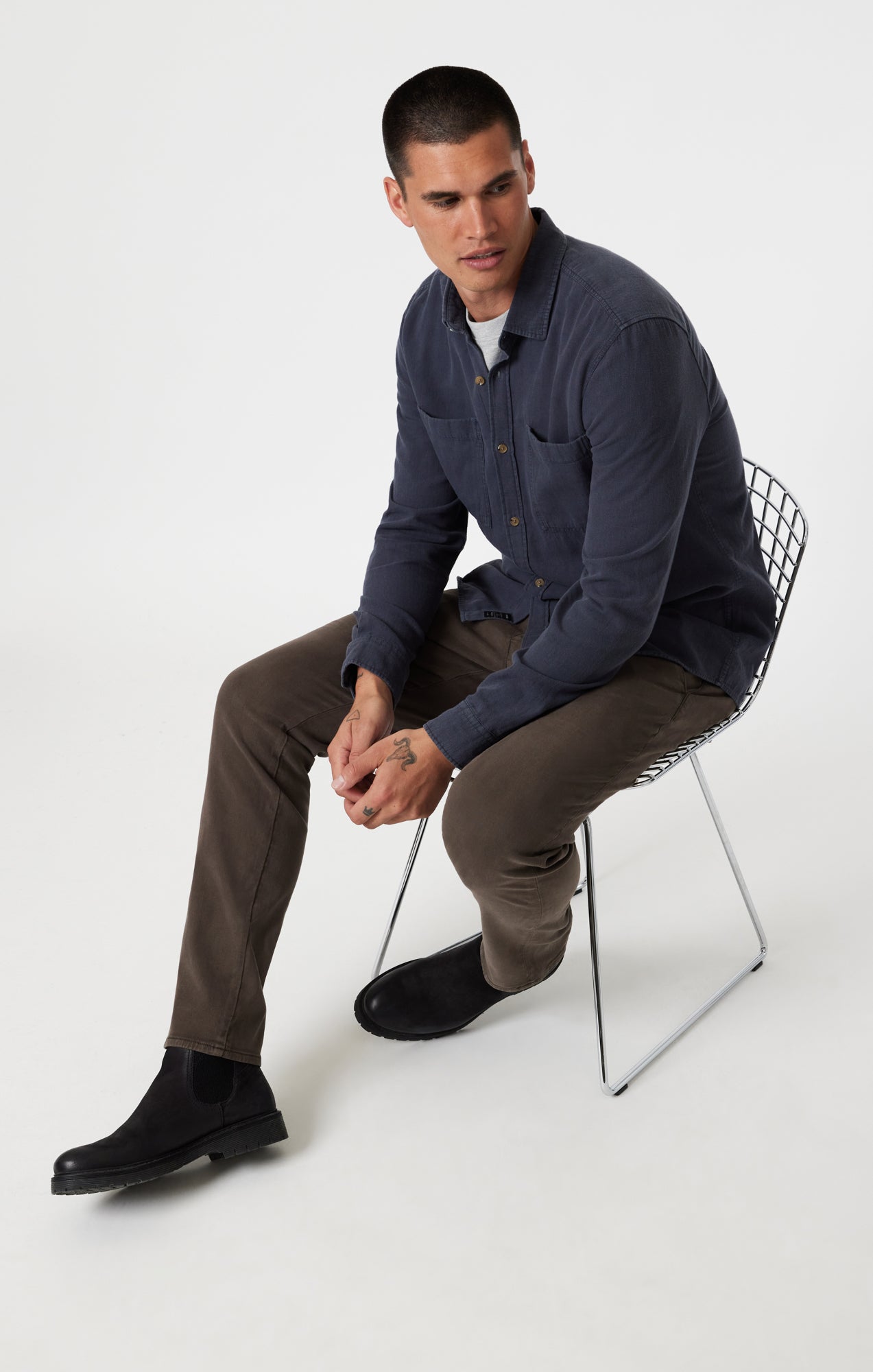 MILTON SLIM STRAIGHT CHINO IN OAK LUXE TWILL - Mavi Jeans