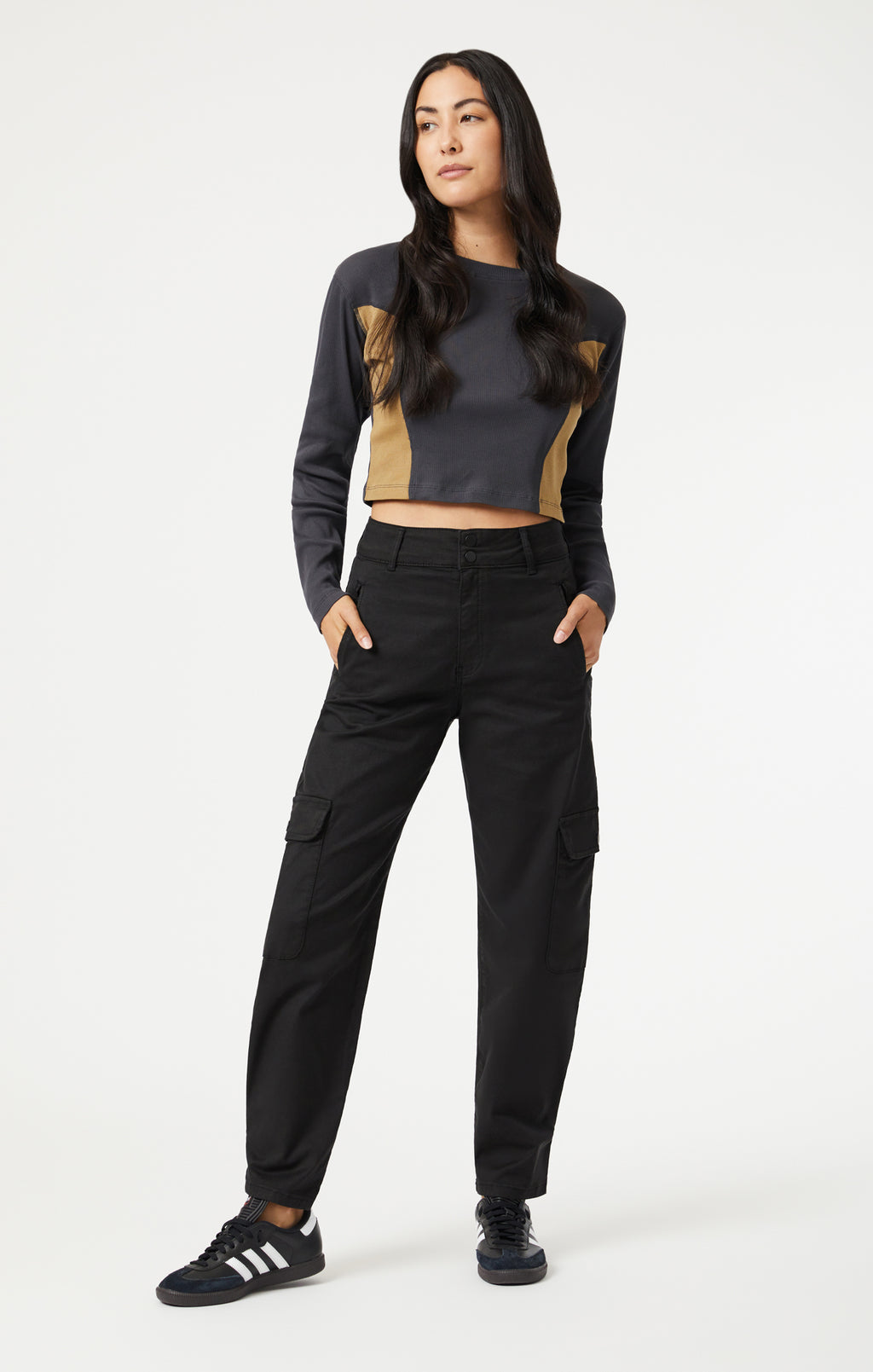 ELSIE CARGO PANTS IN BLACK LUXE TWILL - Mavi Jeans