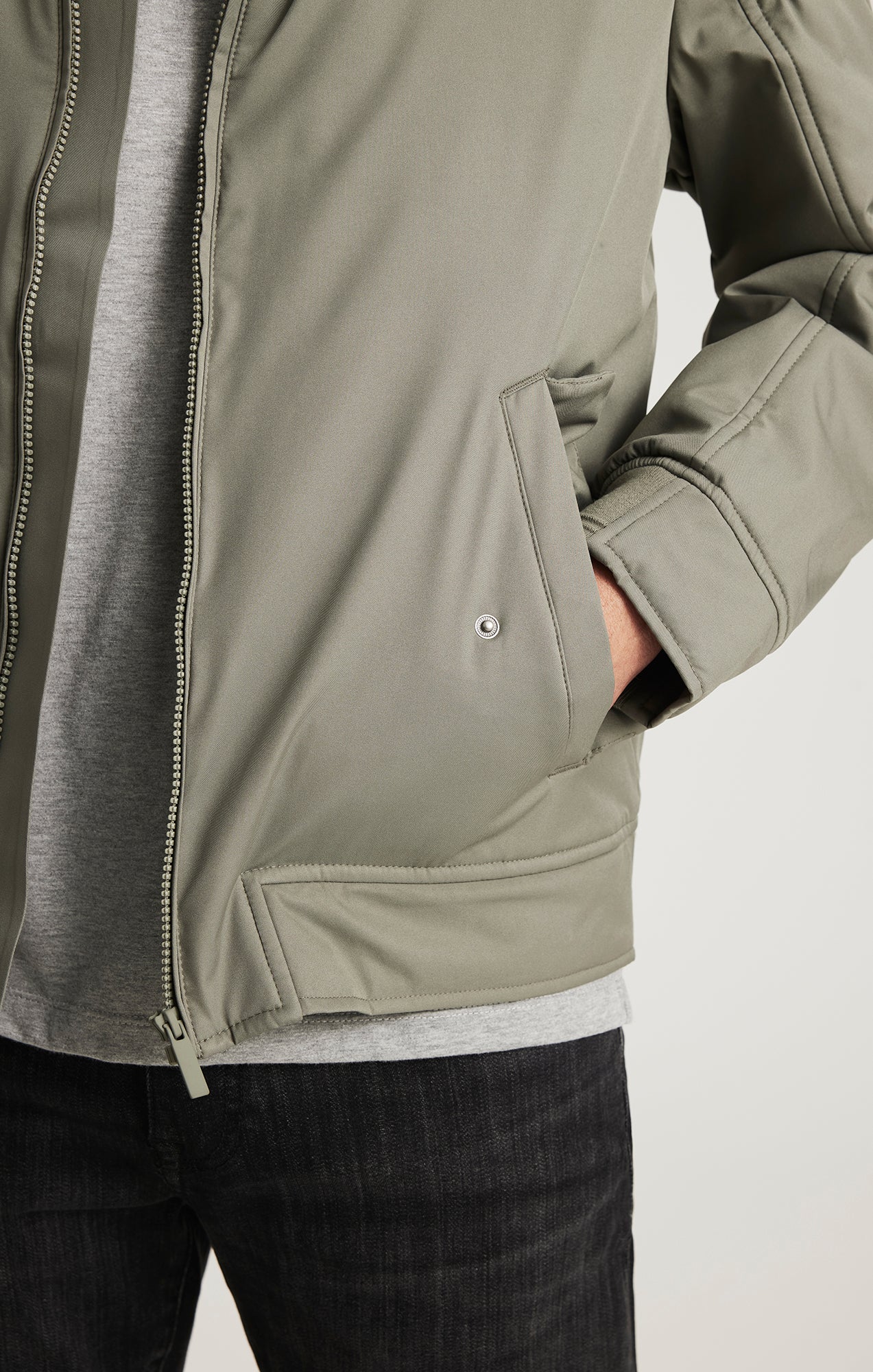BOMBER JACKET IN MULLED BASIL - Mavi Jeans