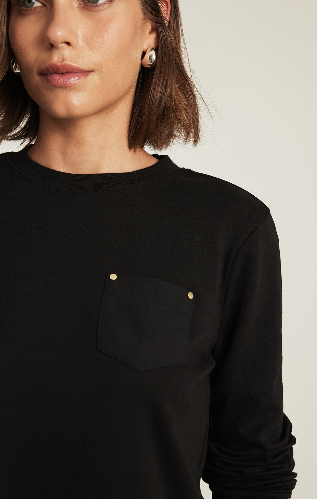 ONE POCKET LONG SLEEVE T-SHIRT IN BLACK - Mavi Jeans
