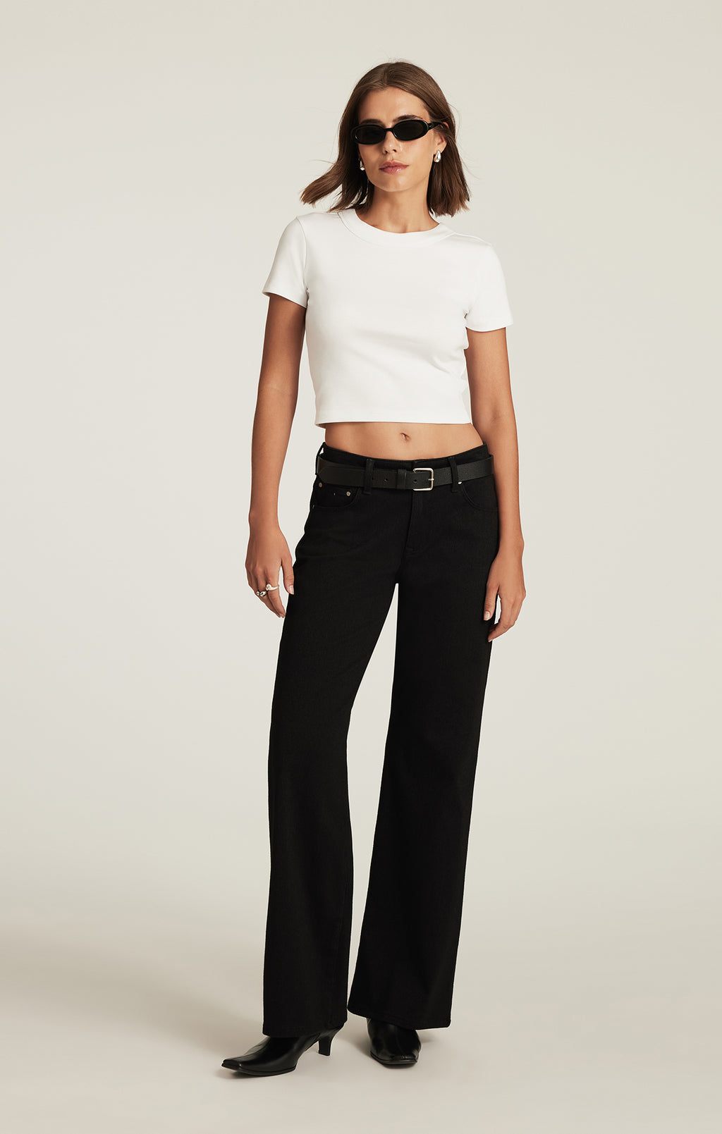 CROPPED CREW NECK T-SHIRT IN WHITE