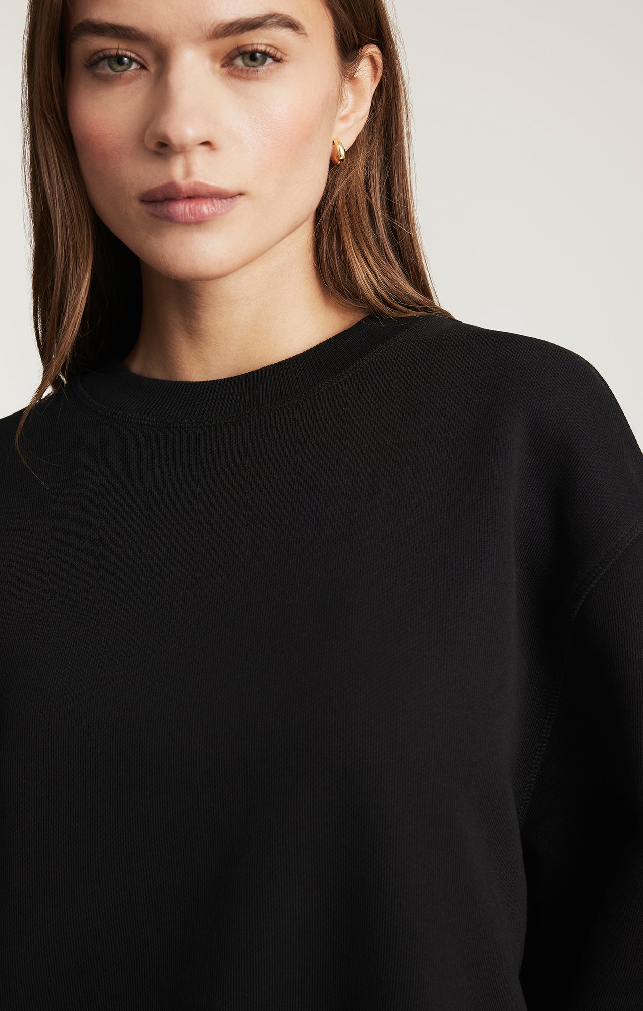 CREW NECK SWEATSHIRT IN BLACK - Mavi Jeans