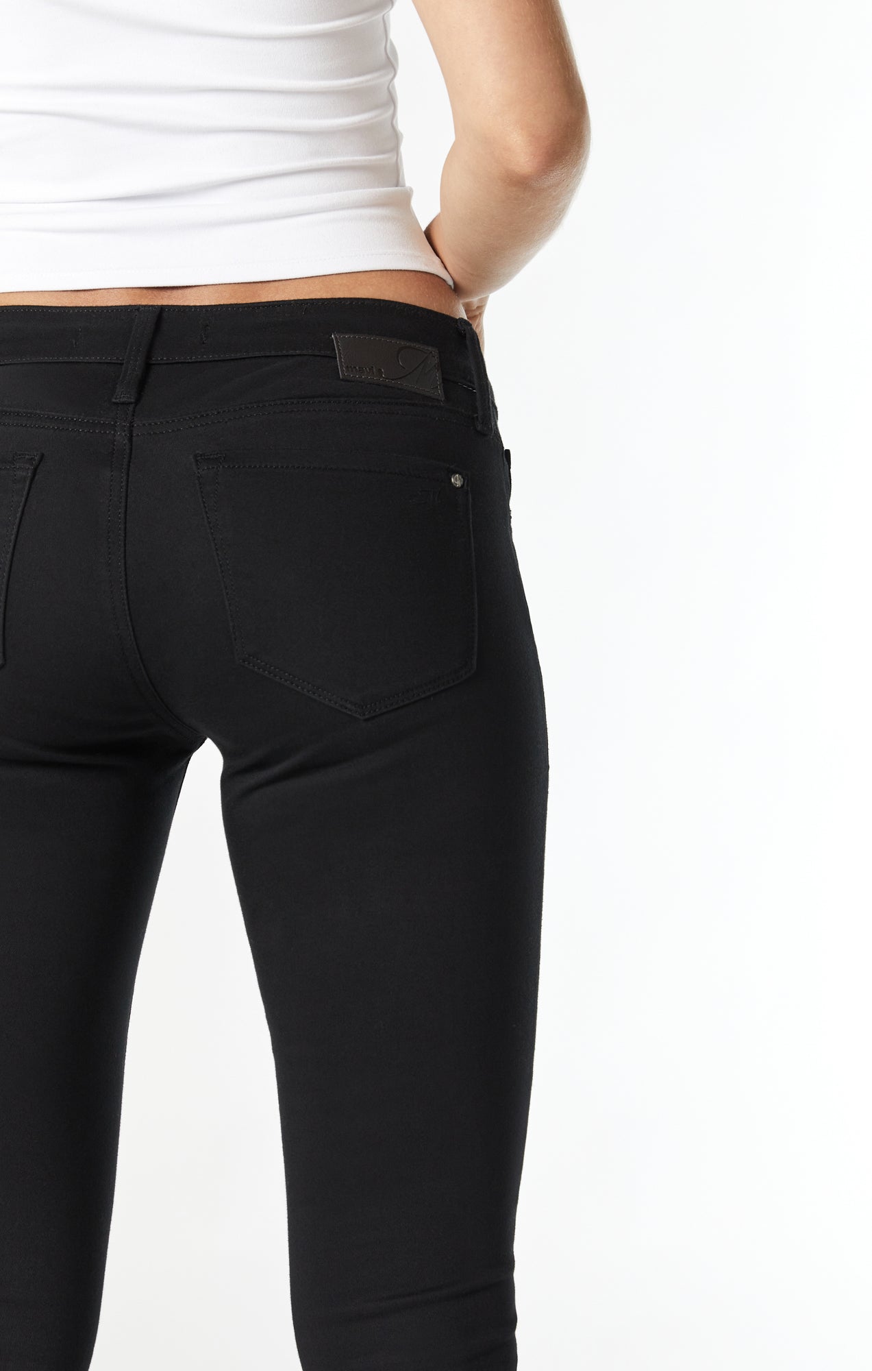 SERENA SUPER SKINNY JEANS IN JET BLACK - Mavi Jeans