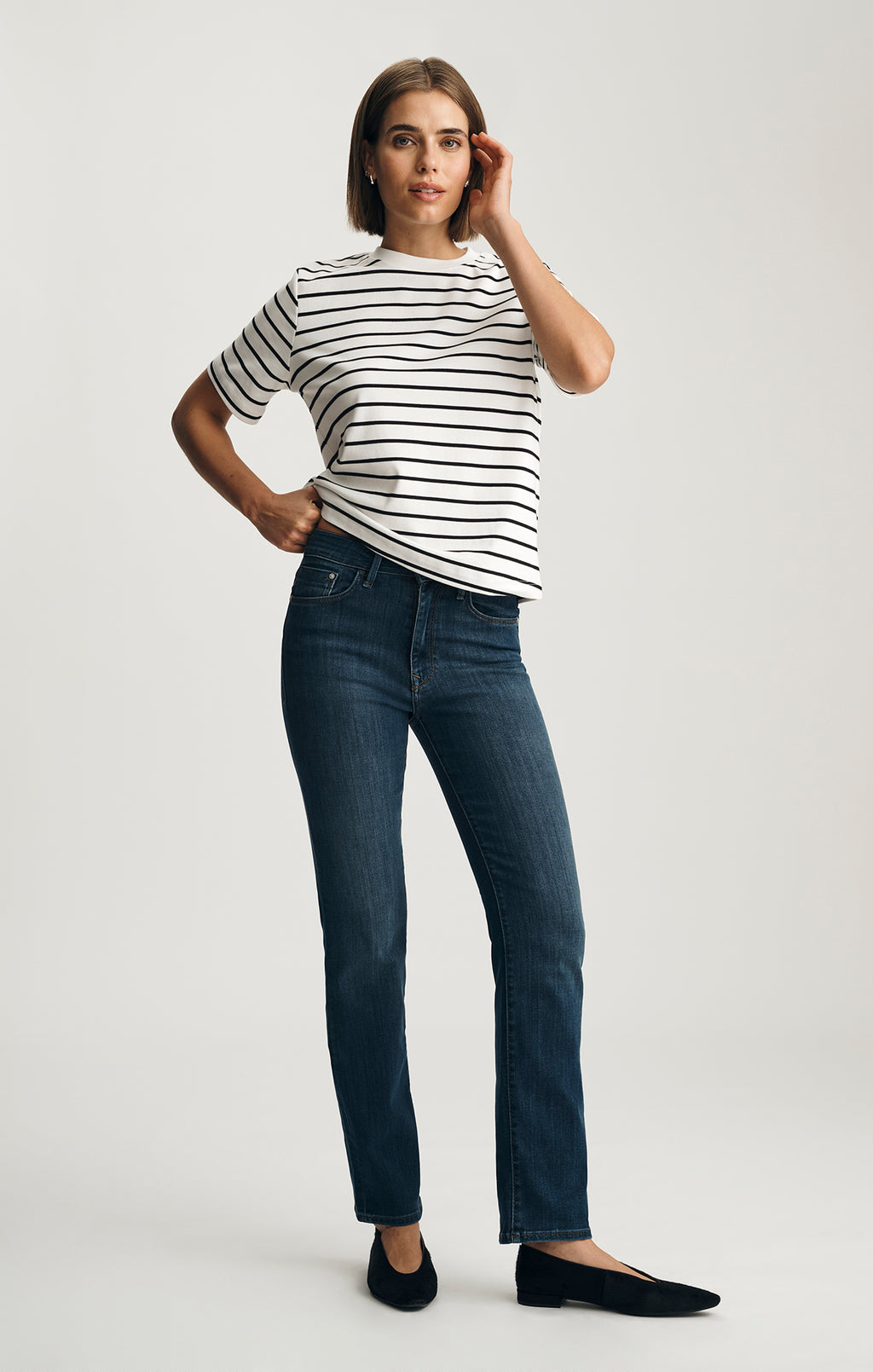 AUDREY INTERLOCK CREW NECK T-SHIRT IN BLACK WHITE STRIPE