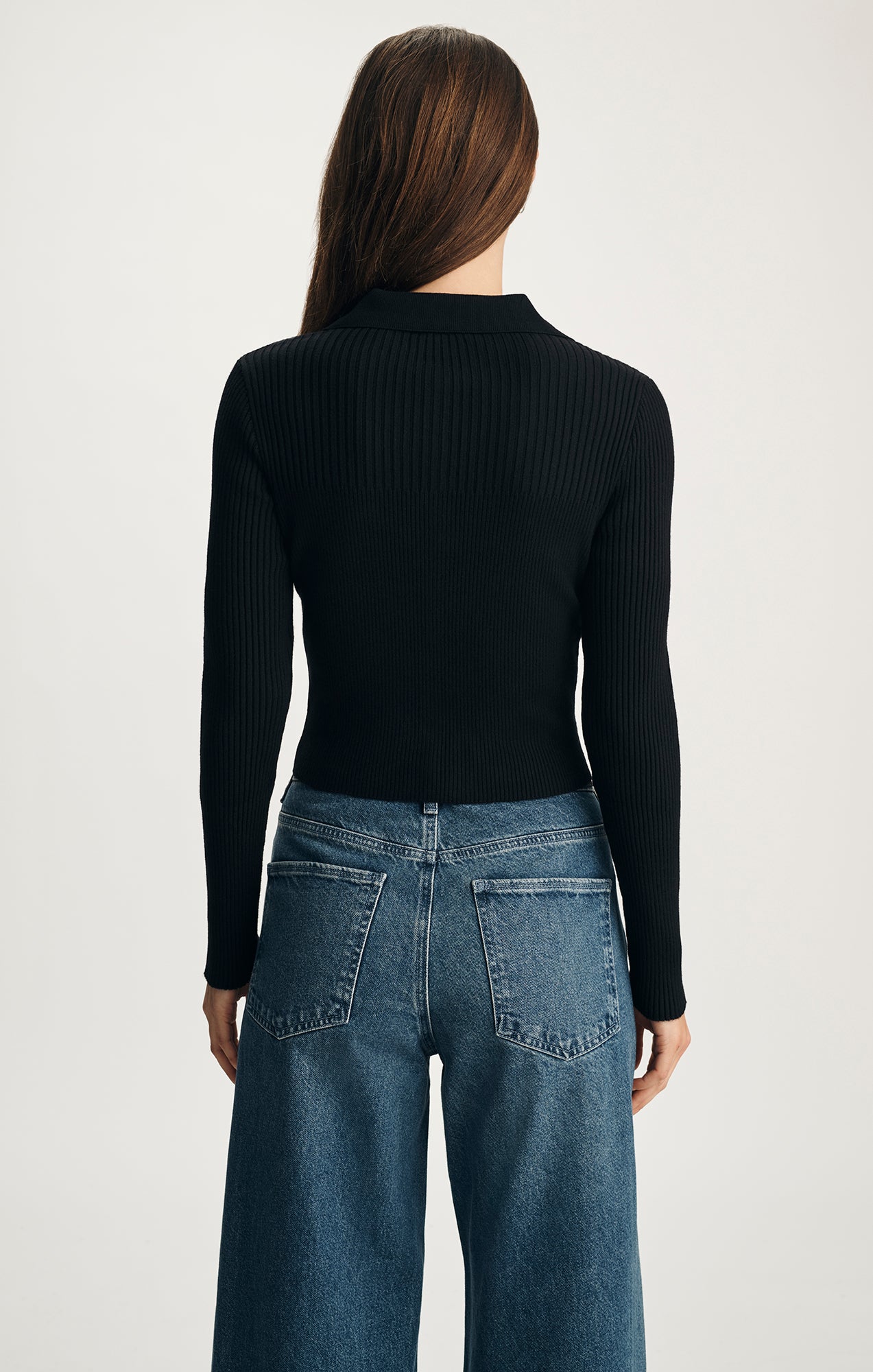 BUTTON-UP CARDIGAN IN BLACK