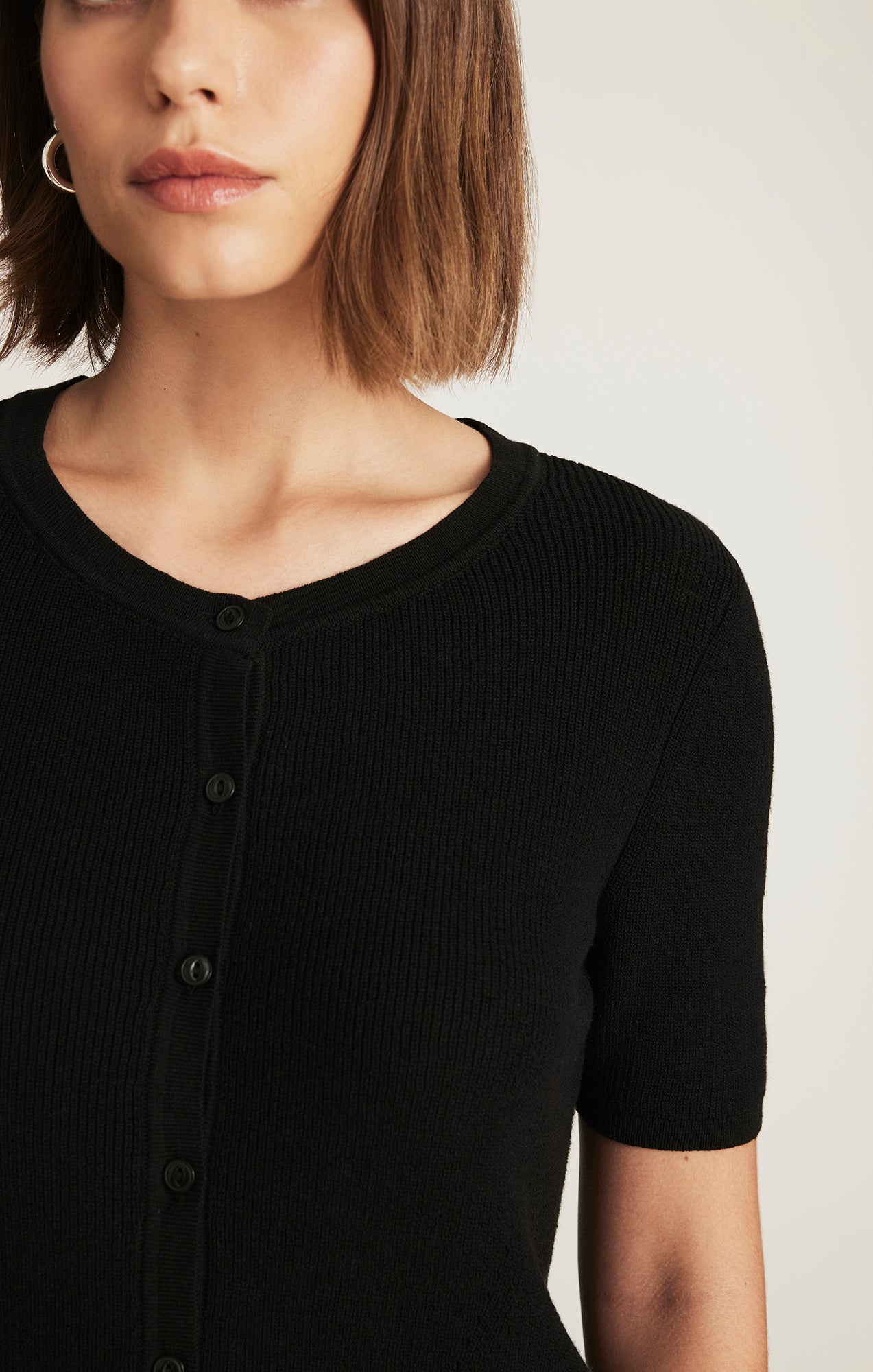 EDITION SHORT SLEEVE CARDIGAN IN BLACK - Mavi Jeans
