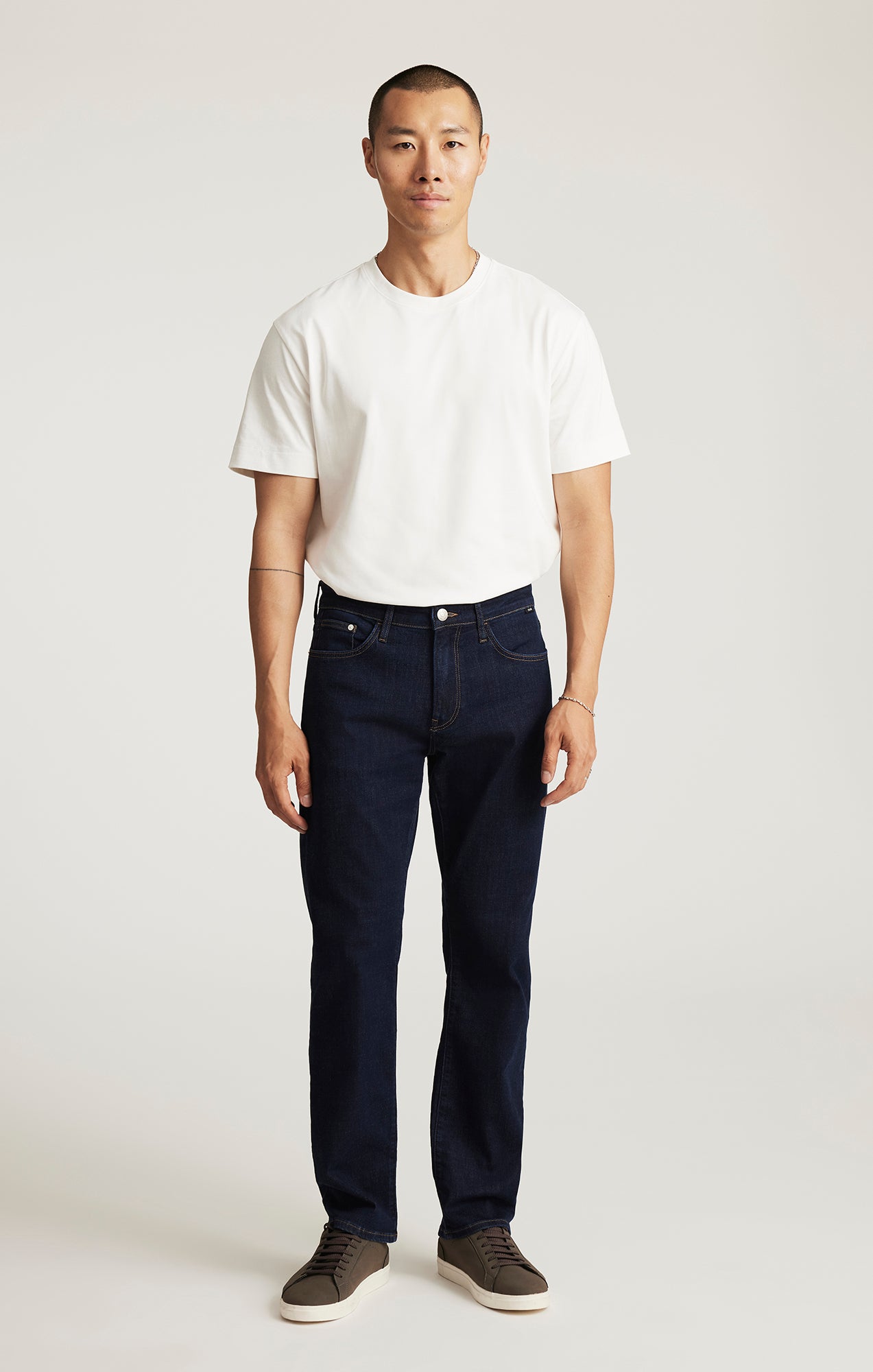 ZACH STRAIGHT LEG IN RINSE FEATHER BLUE - Mavi Jeans