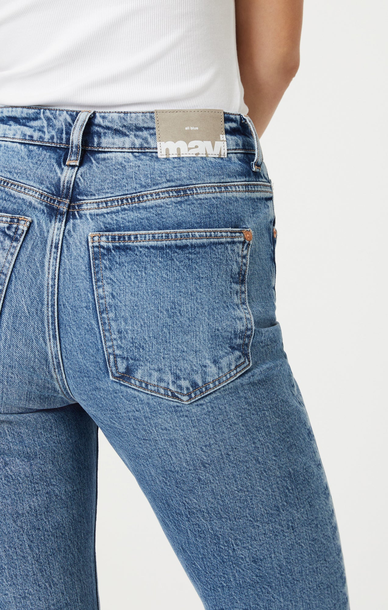NEW YORK STRAIGHT LEG IN LIGHT INDIGO RECYCLED BLUE - Mavi Jeans