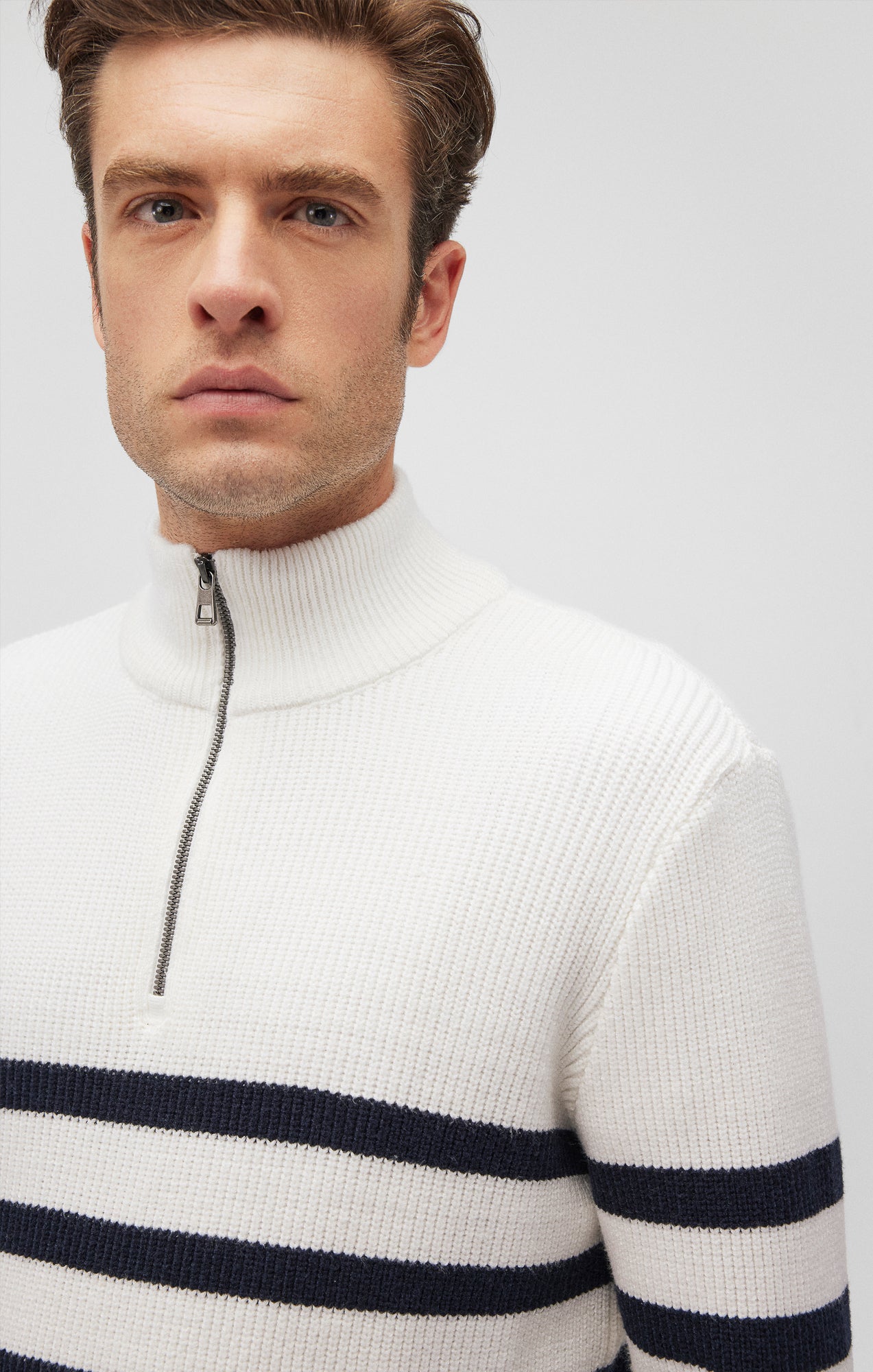 STRIPED QUARTER ZIP SWEATER IN ANTIQUE WHITE - Mavi Jeans