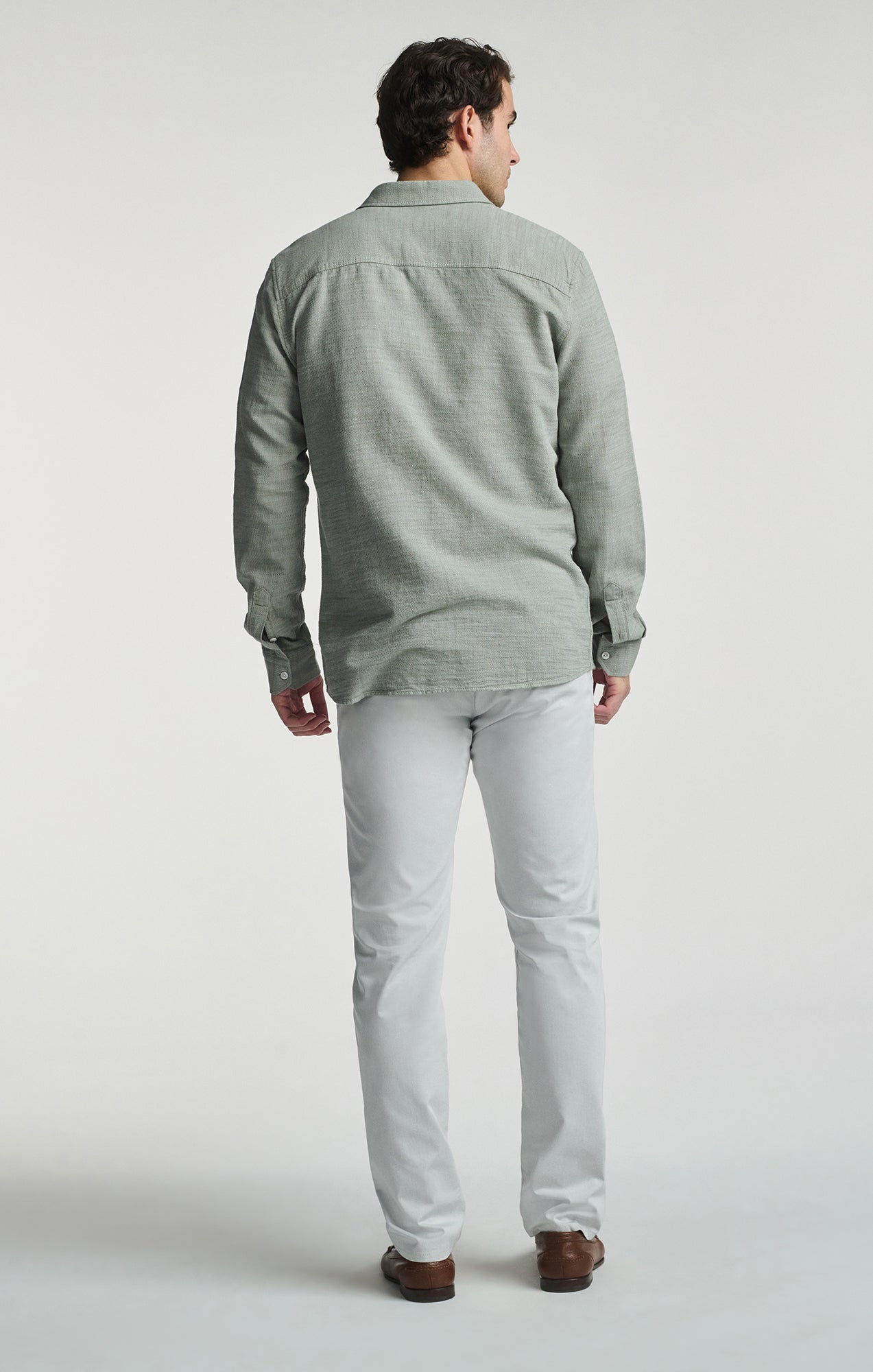 ONE POCKET LONG SLEEVE BUTTON-UP SHIRT IN AGAVE GREEN - Mavi Jeans