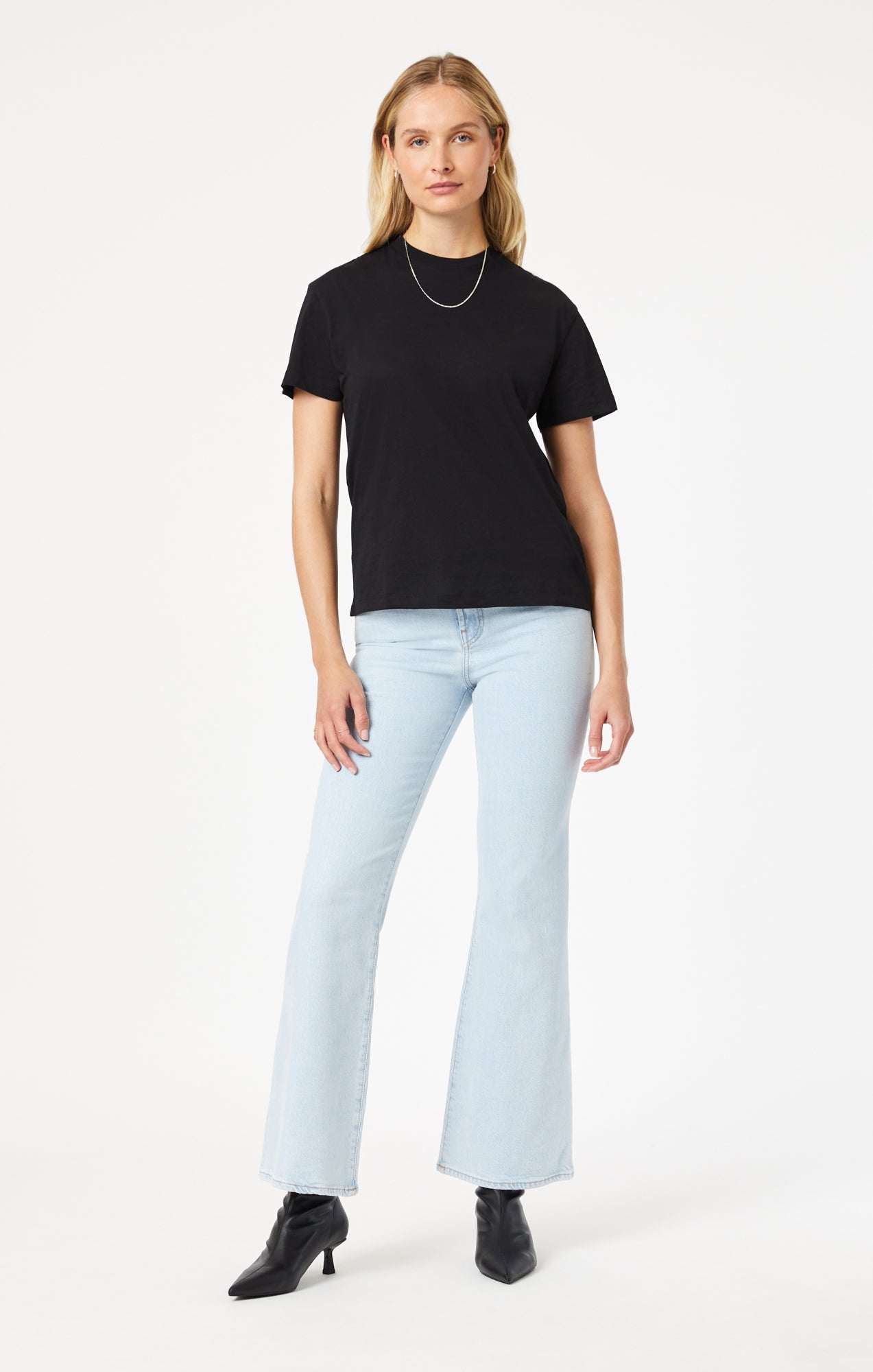 CREW NECK T-SHIRT IN BLACK - Mavi Jeans