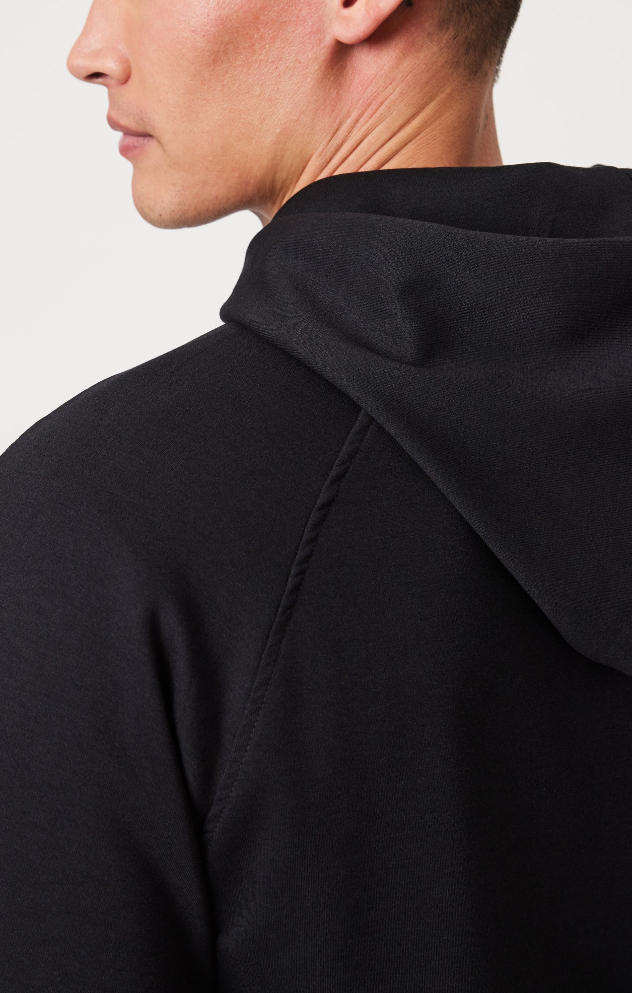 POCKET SWEATSHIRT IN BLACK - Mavi Jeans