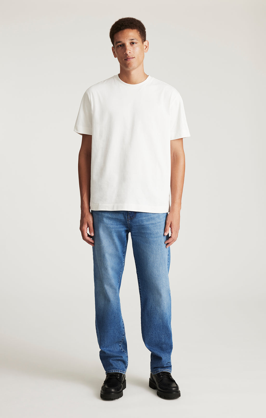 SHORT SLEEVE CREW NECK T-SHIRT IN ANTIQUE WHITE - Mavi Jeans