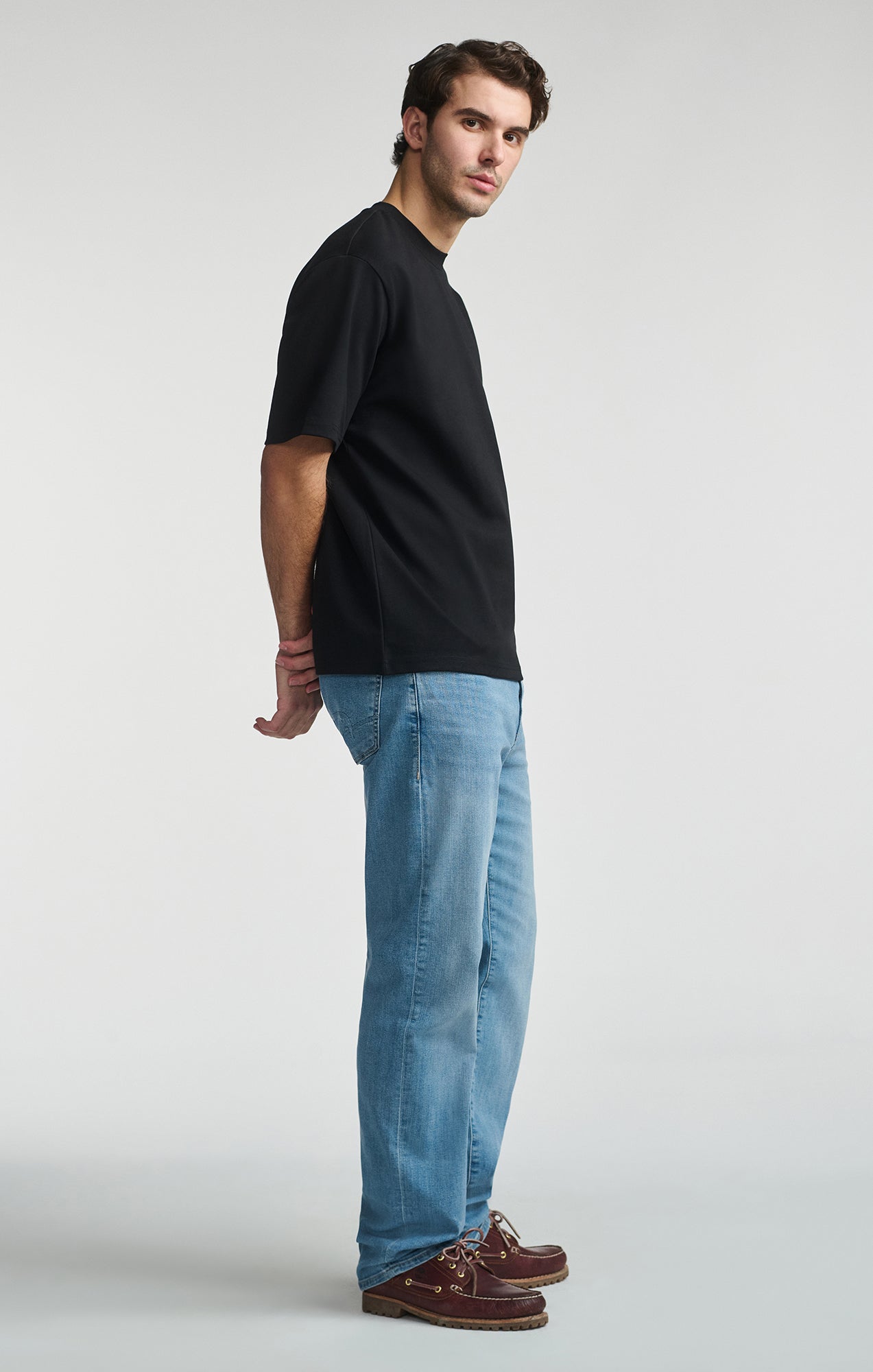 SHORT SLEEVE CREW NECK T-SHIRT IN BLACK - Mavi Jeans