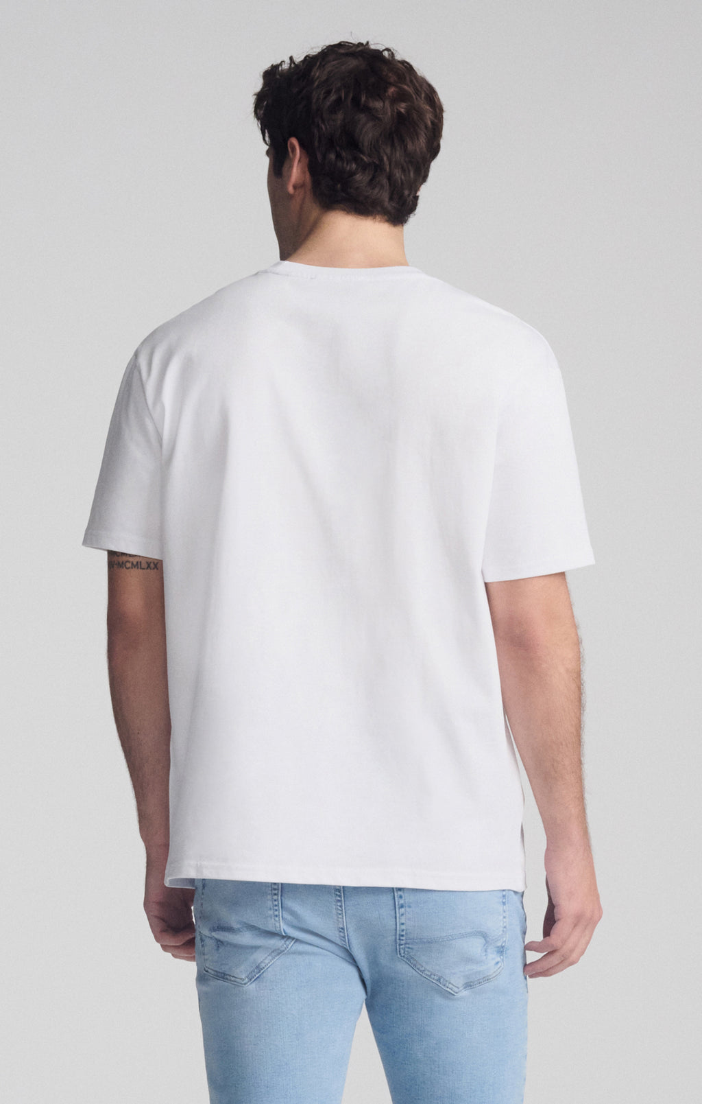 SHORT SLEEVE CREW NECK T-SHIRT IN WHITE - Mavi Jeans