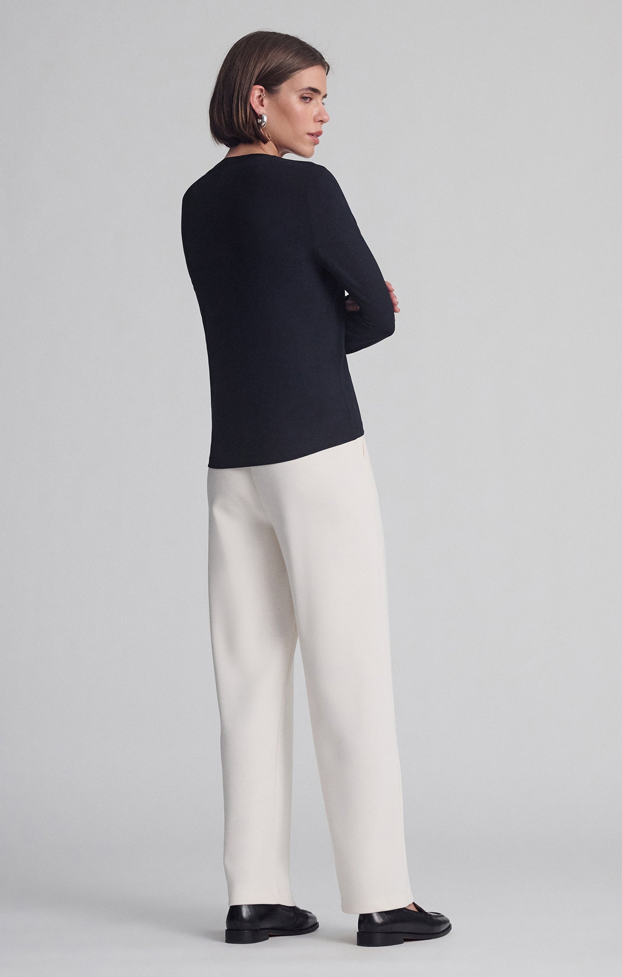 LONG SLEEVE BUTTON T-SHIRT IN BLACK - Mavi Jeans