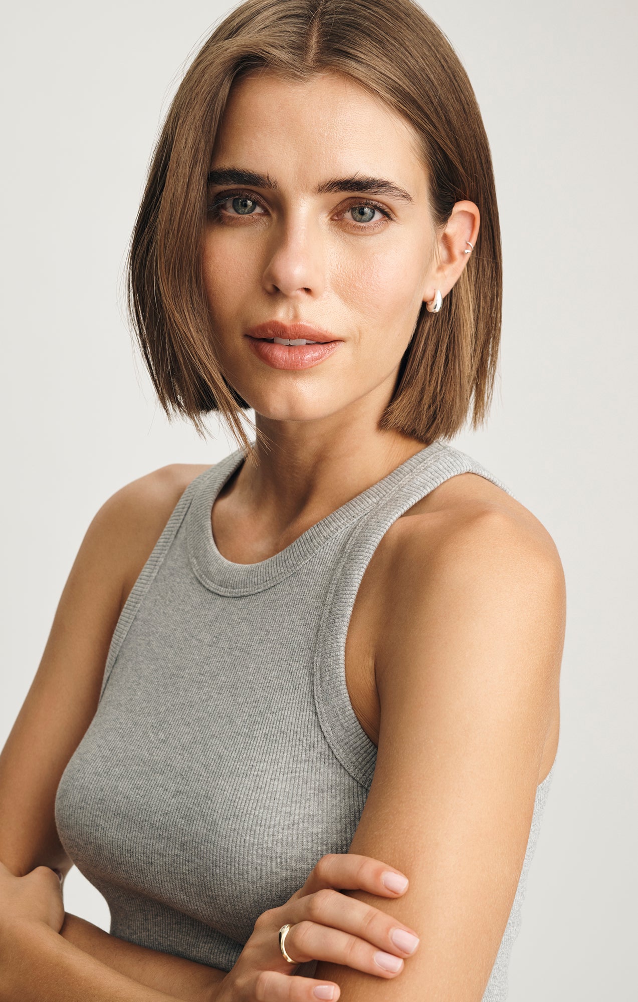 STELLA RIBBED HIGH NECK TANK TOP IN LIGHT GREY MELANGE