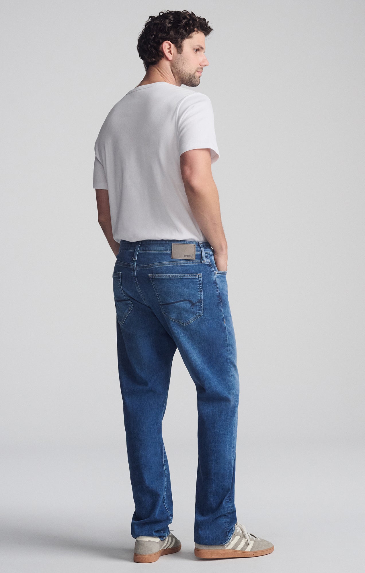 MATT RELAXED STRAIGHT LEG IN DARK BRUSHED FEATHER BLUE - Mavi Jeans