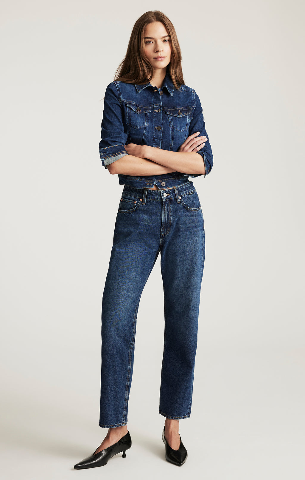 SAVANNAH STRAIGHT LEG IN DEEP BRUSHED CLASSIC DENIM - Mavi Jeans