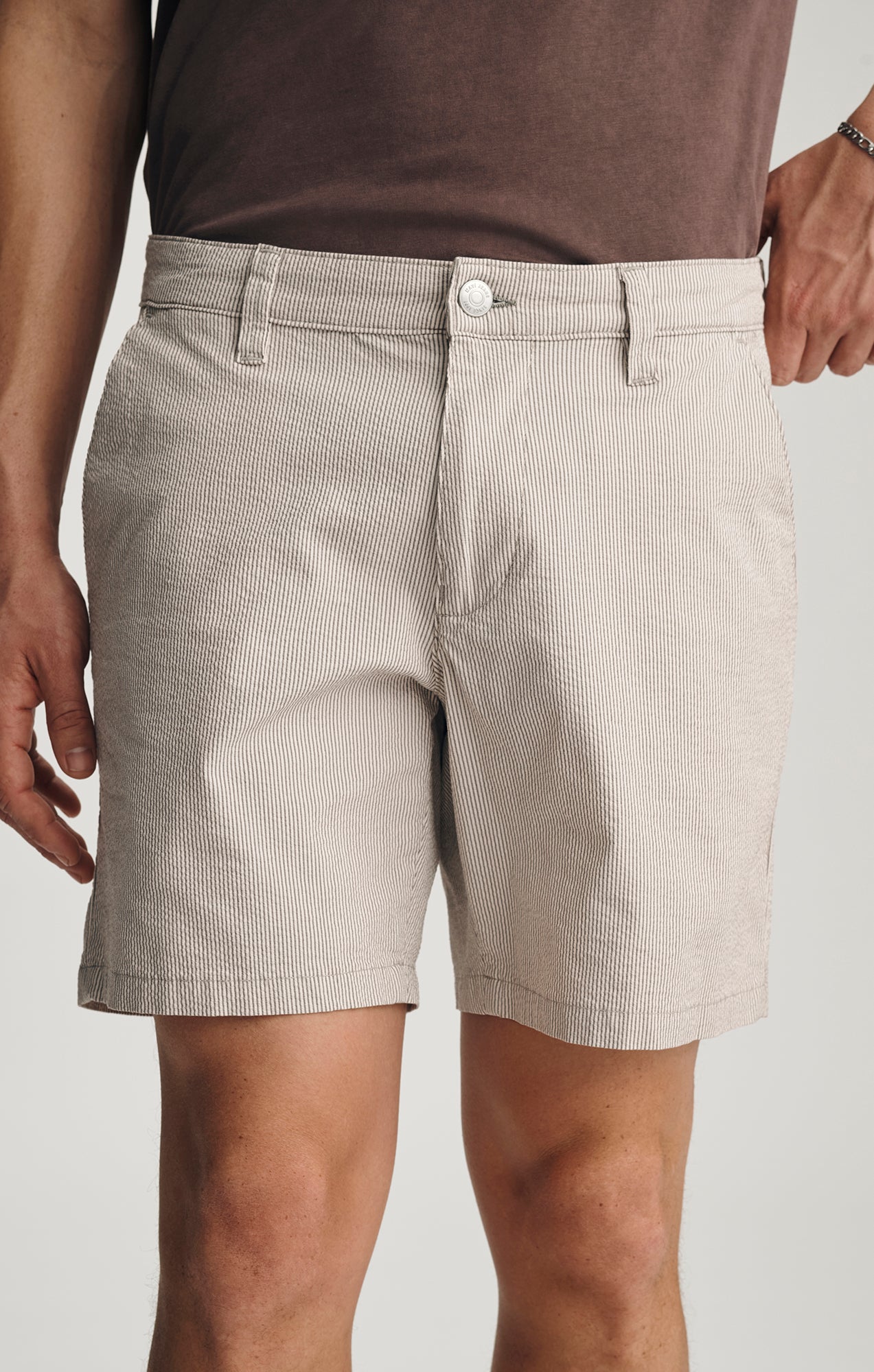NATE CHINO SHORTS IN SAND SEERSUCKER - Mavi Jeans