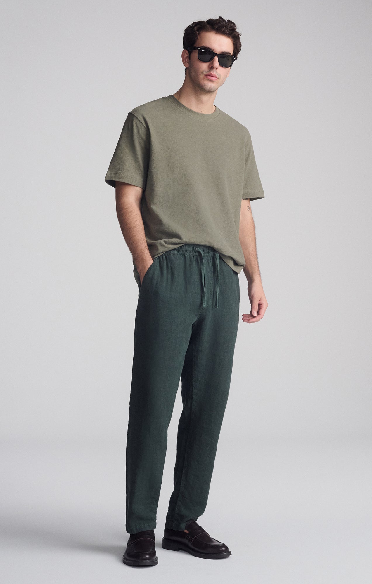 DRAWSTRING PANTS IN URBAN CHIC - Mavi Jeans