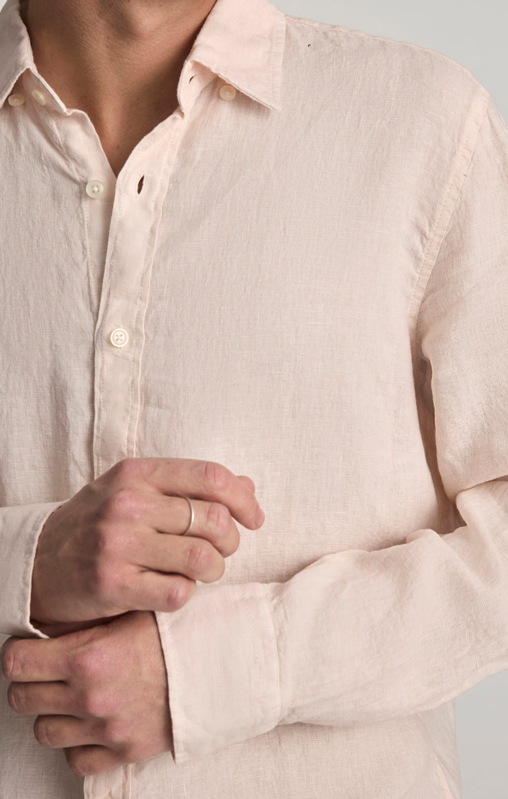 LINEN BUTTON-UP SHIRT IN SILVER PEONY - Mavi Jeans