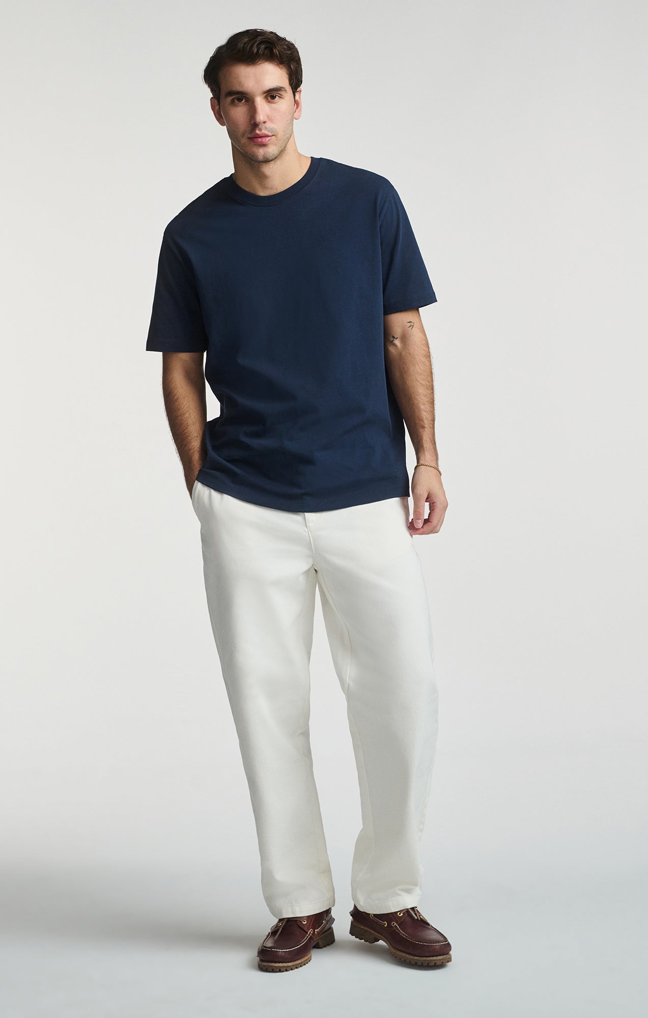 BASIC SHORT SLEEVE T-SHIRT IN BLACK IRIS - Mavi Jeans