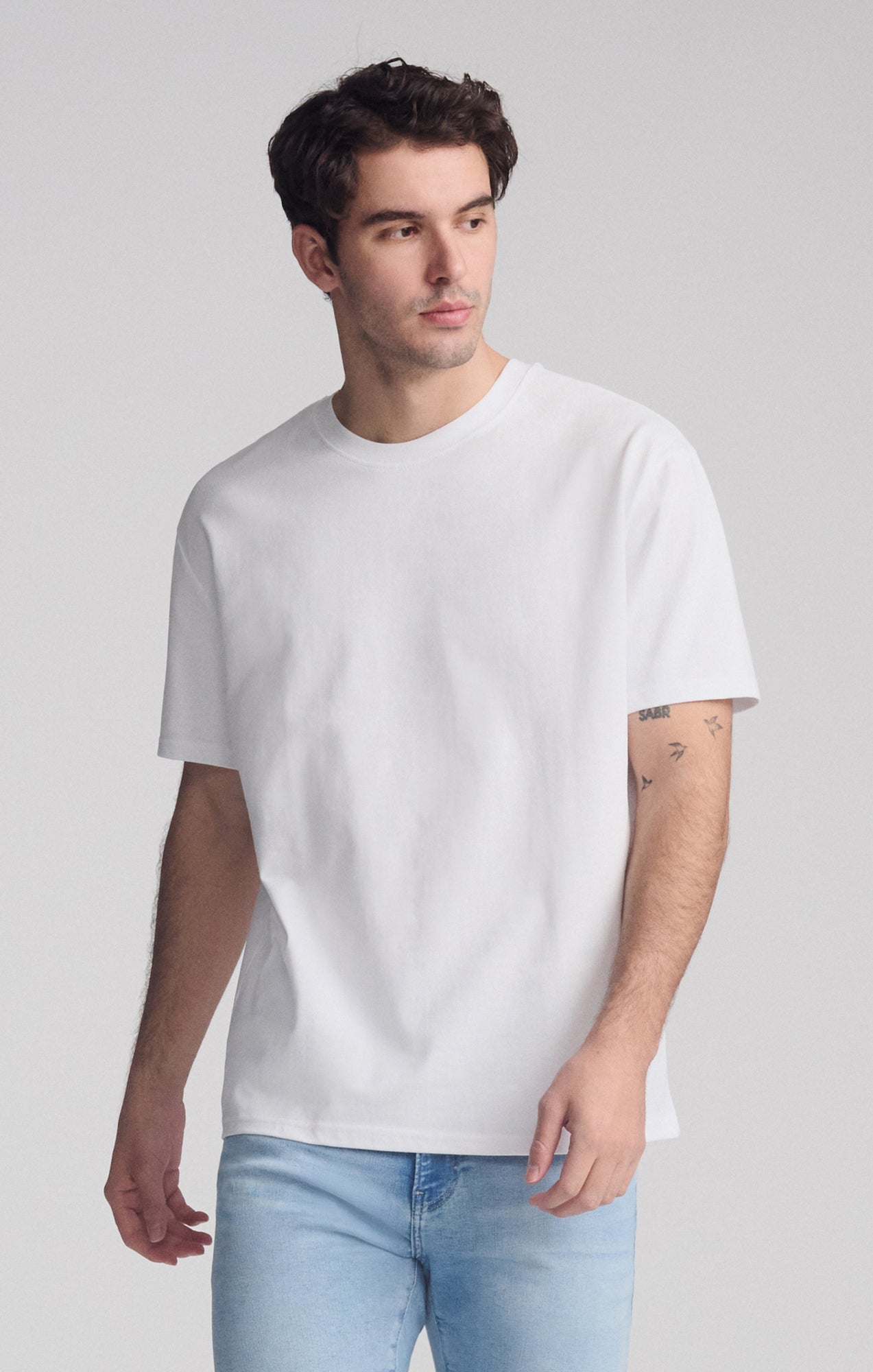 SHORT SLEEVE CREW NECK T-SHIRT IN WHITE - Mavi Jeans