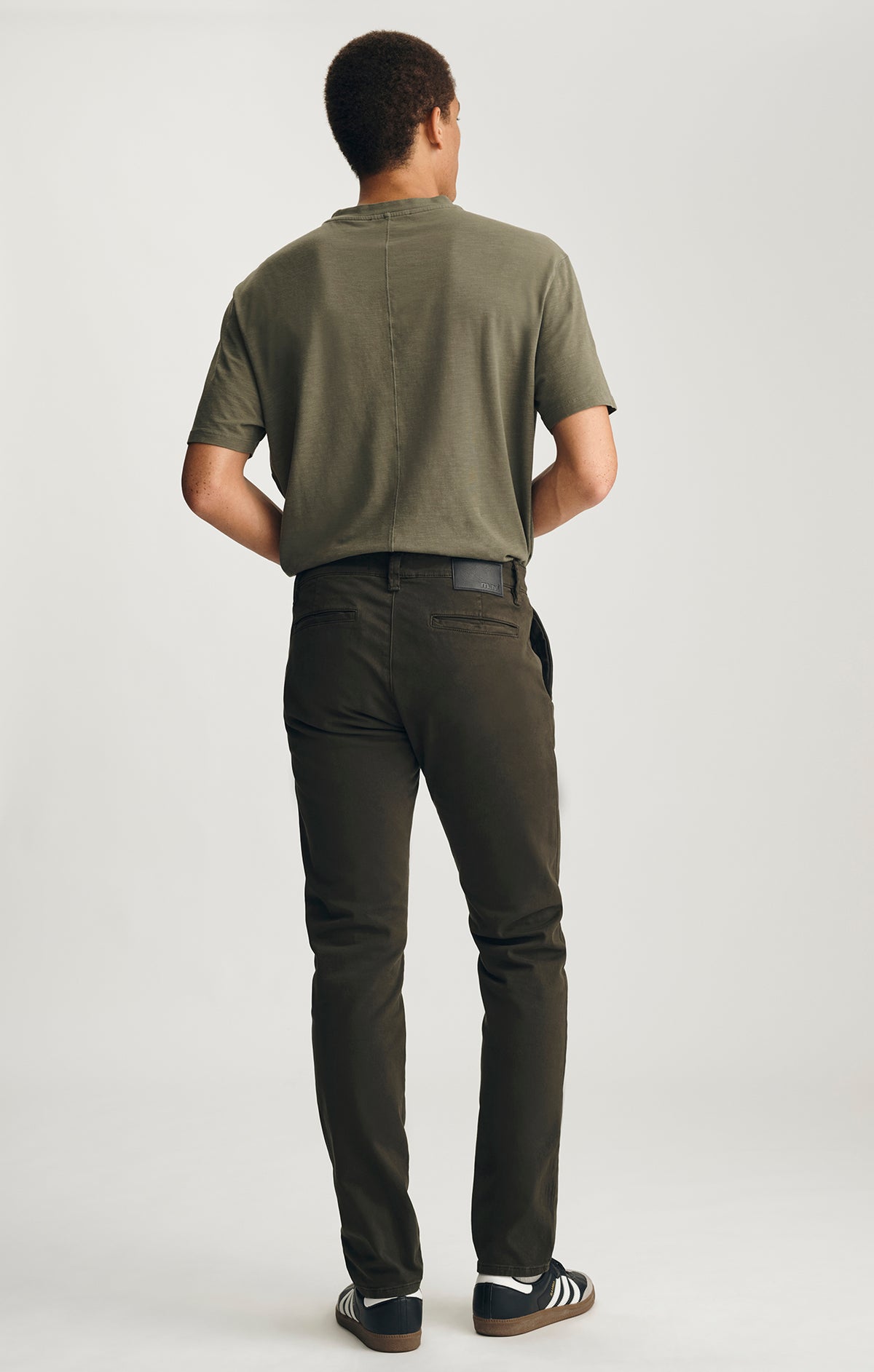 MILTON SLIM STRAIGHT CHINO IN DARK GREEN CASUAL TWILL