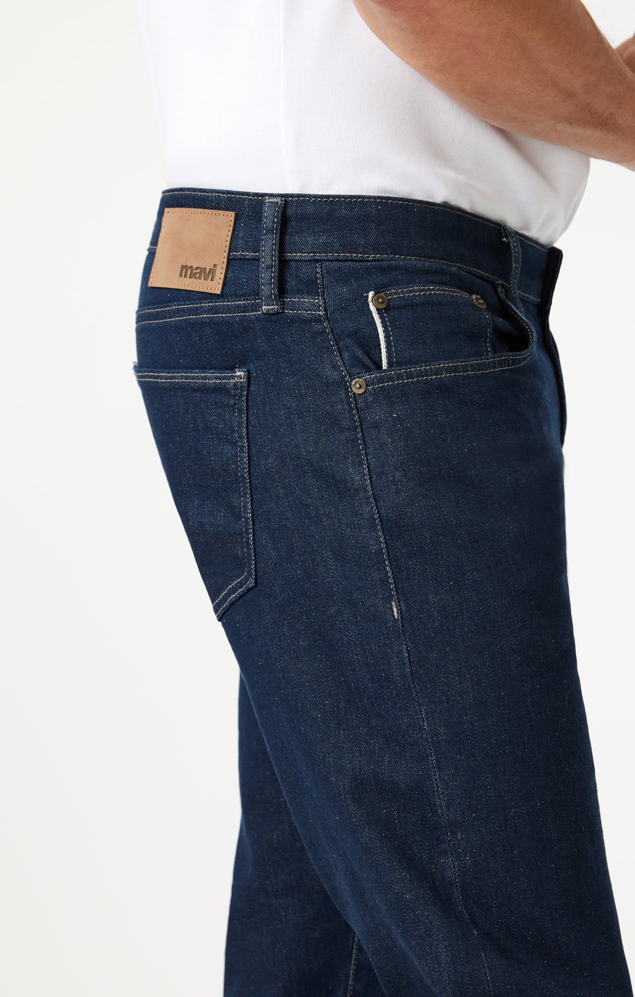 MARCUS SLIM STRAIGHT LEG IN RAW ORGANIC SELVEDGE - Mavi Jeans