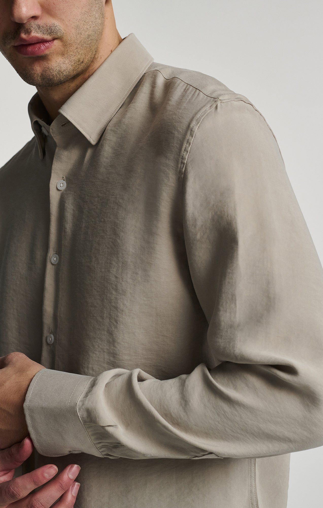 LONG SLEEVE BUTTON-UP SHIRT IN PALOMA - Mavi Jeans