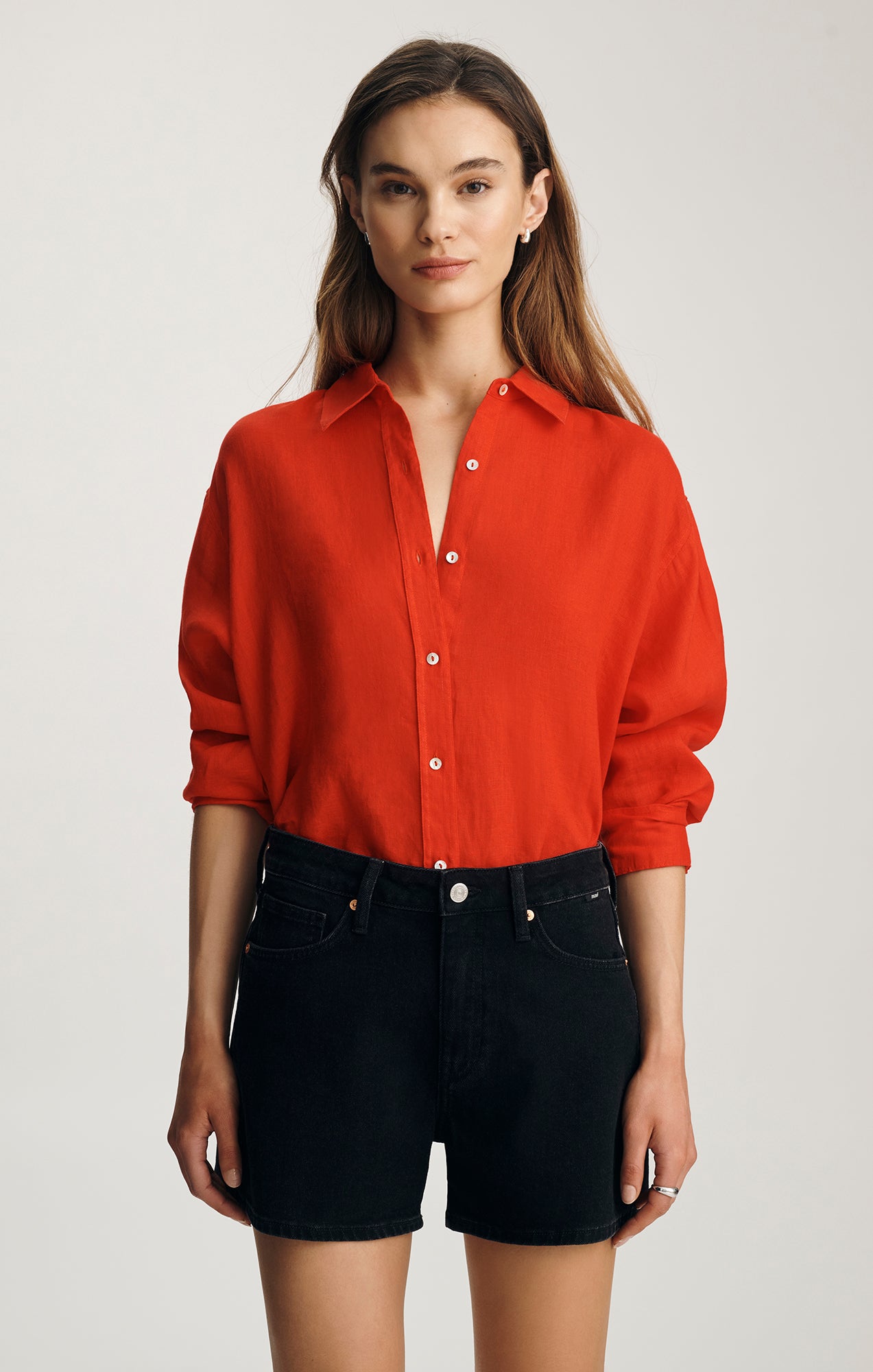 HEIDI SHORTS IN BLACK CLASSIC BLUE - Mavi Jeans