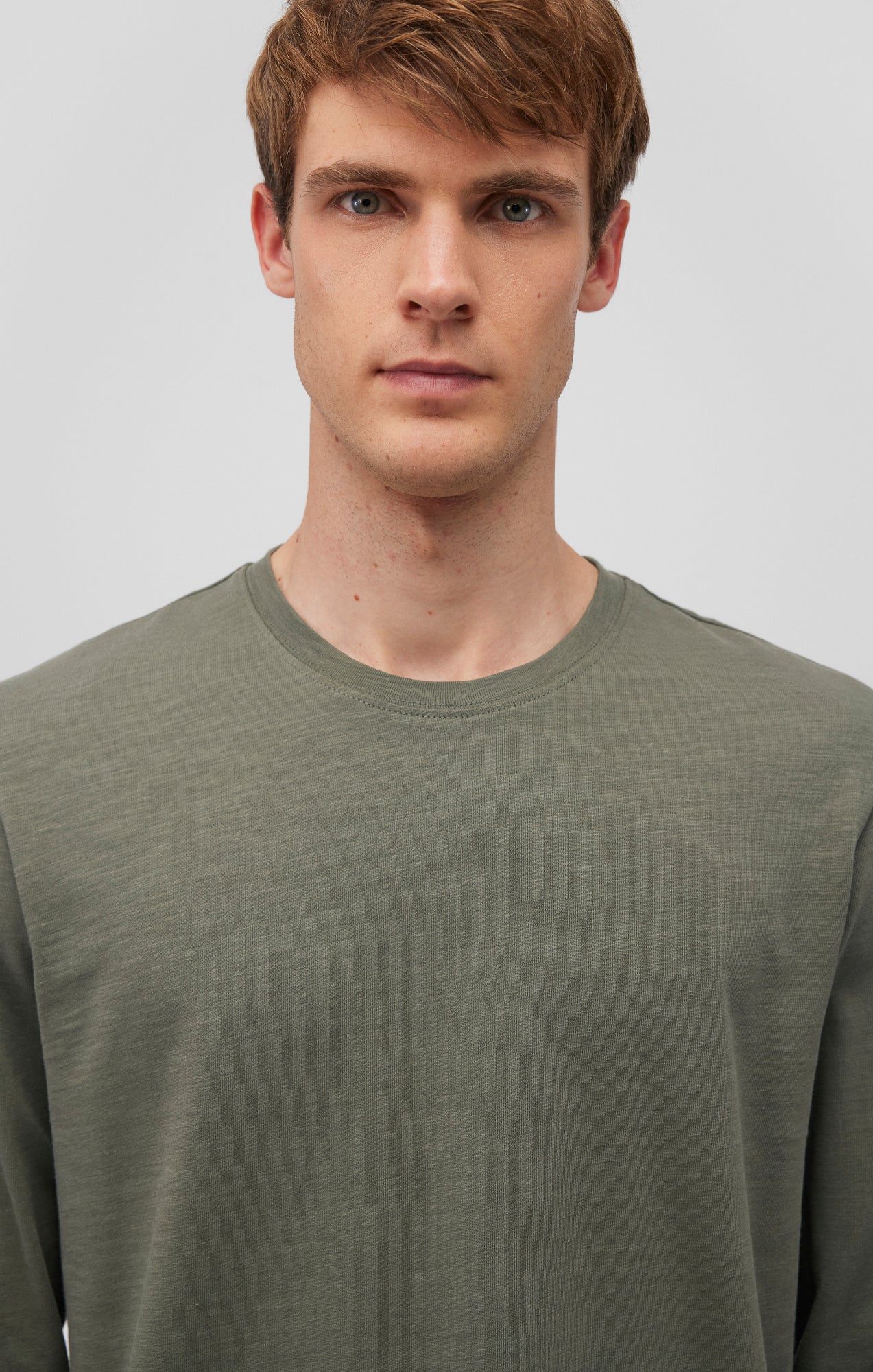 LONG SLEEVE CREW NECK T-SHIRT IN MULLED BASIL - Mavi Jeans