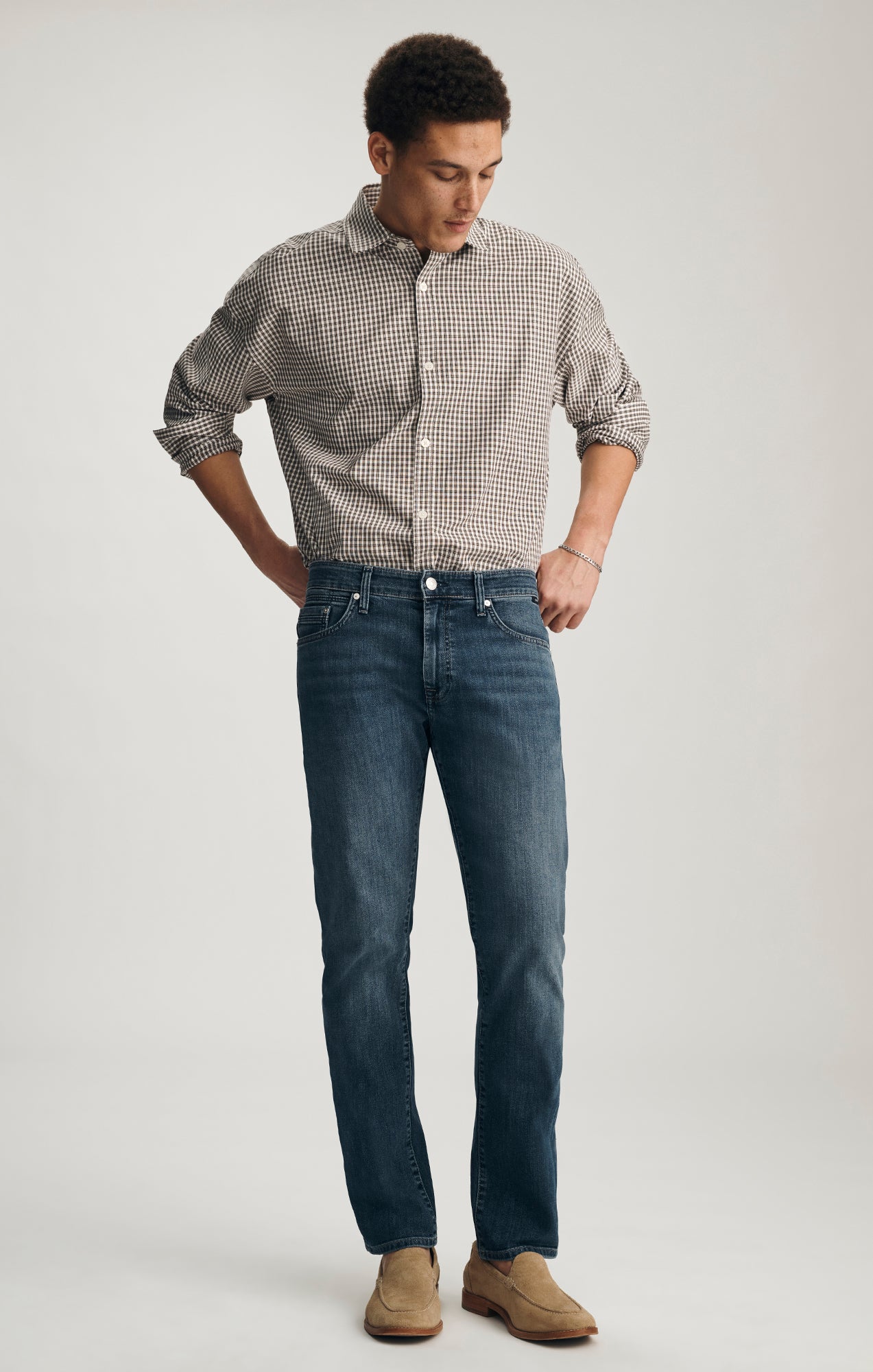 MARCUS SLIM STRAIGHT LEG JEANS IN USED WILLIAMSBURG