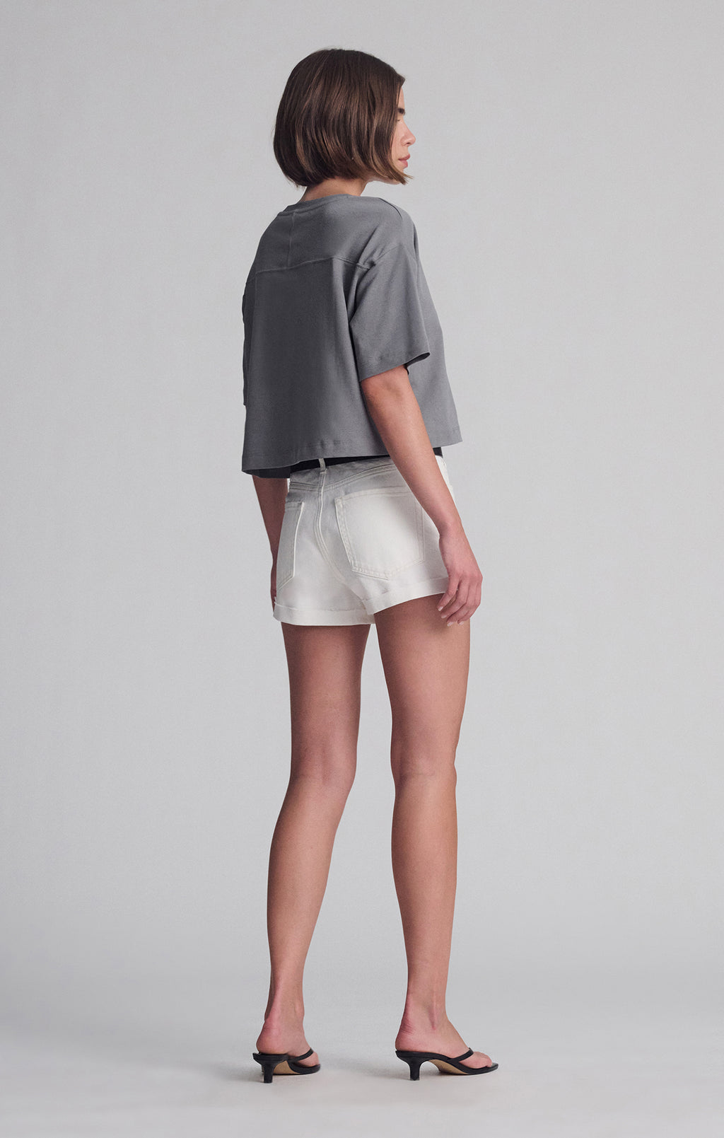 SPORTY LUXE CREW NECK T-SHIRT IN SILENT STORM - Mavi Jeans